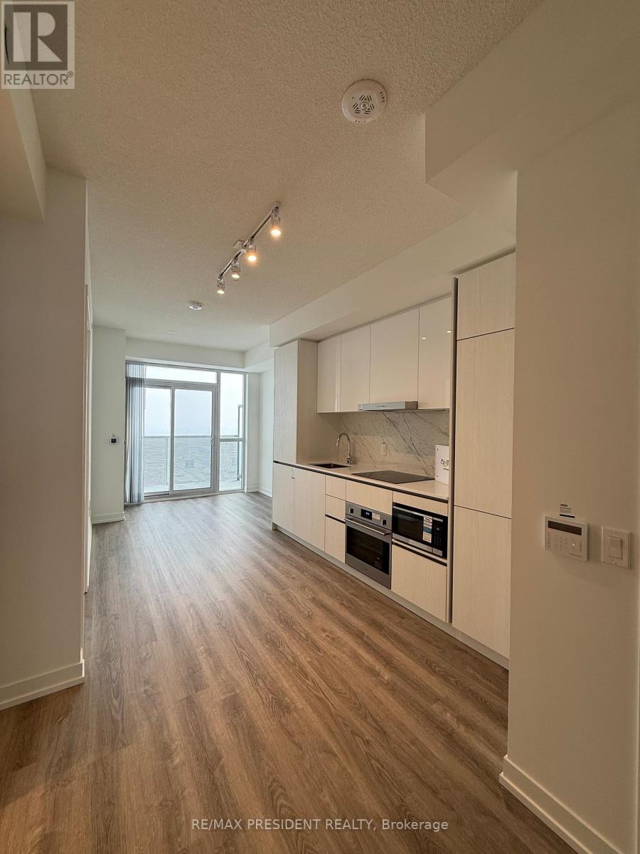 5108 - 8 INTERCHANGE WAY, Vaughan, Ontario