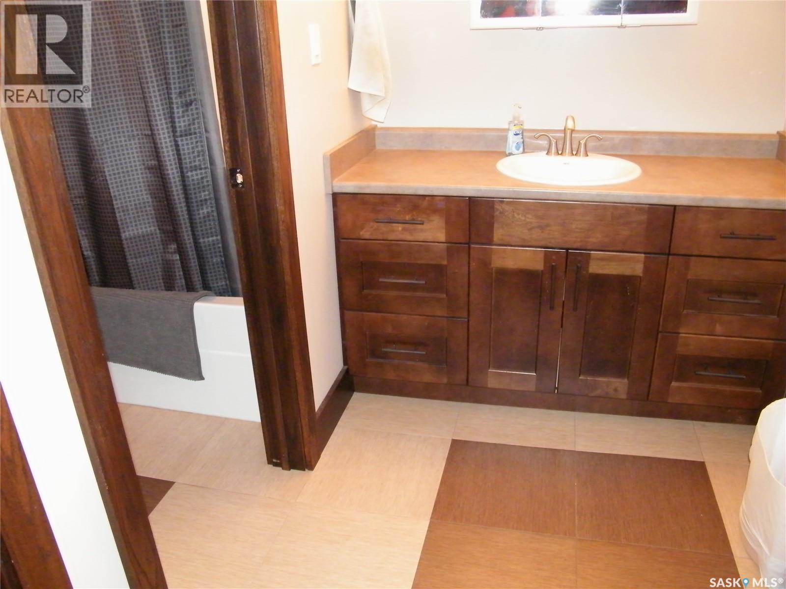 26 Pape Drive, Humboldt Rm No. 370, Saskatchewan  S0K 2A0 - Photo 48 - SK027611