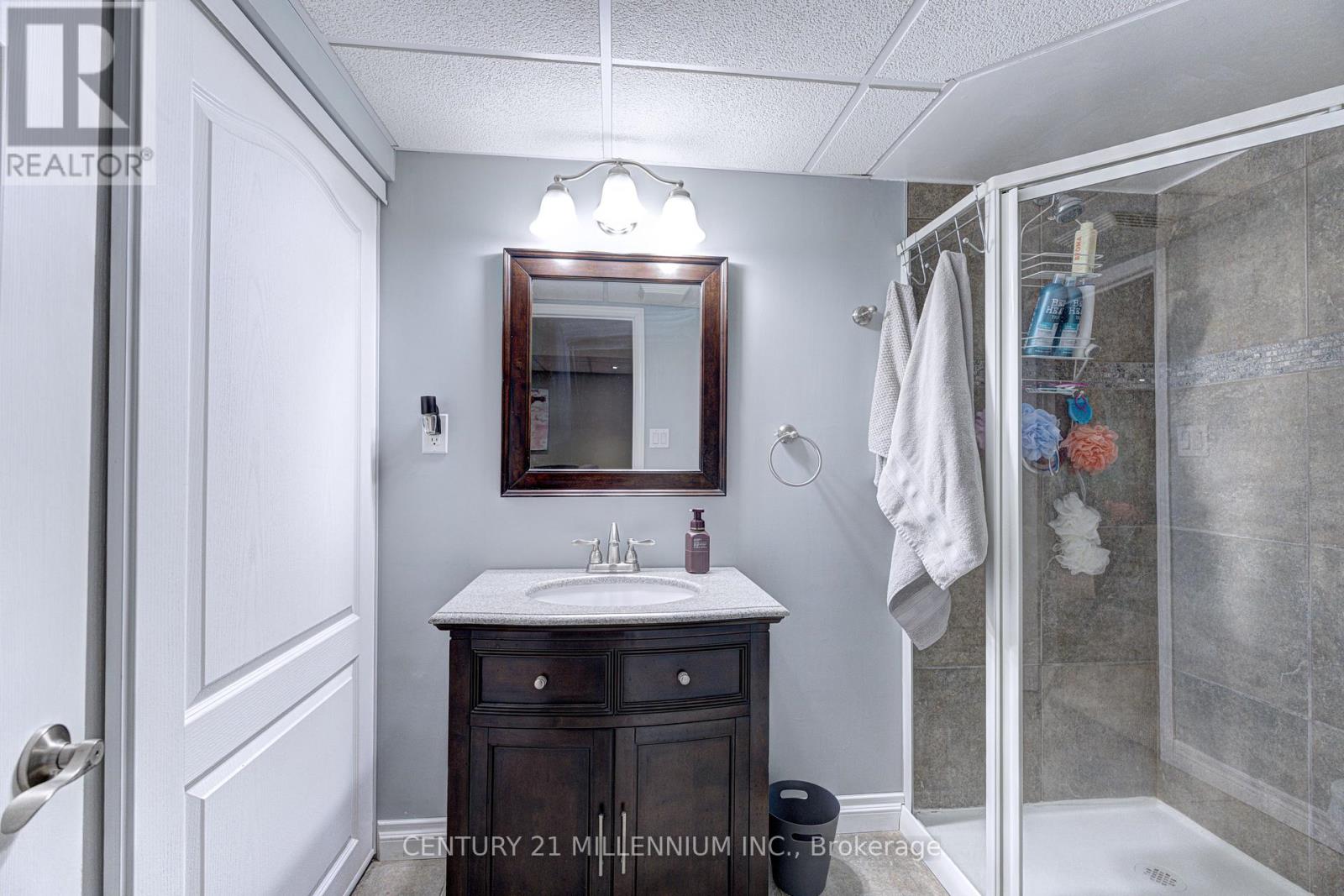 88 Eaton Street, Halton Hills, Ontario  L7G 5T2 - Photo 42 - W12739904