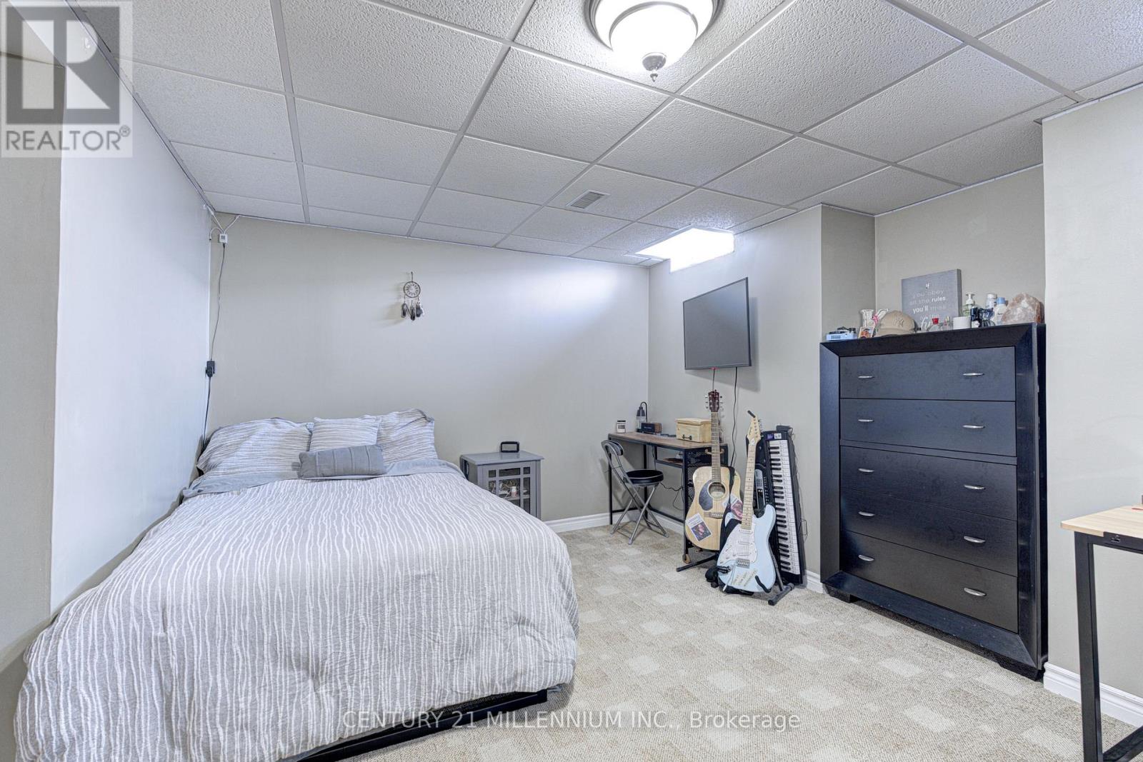 88 Eaton Street, Halton Hills, Ontario  L7G 5T2 - Photo 43 - W12739904