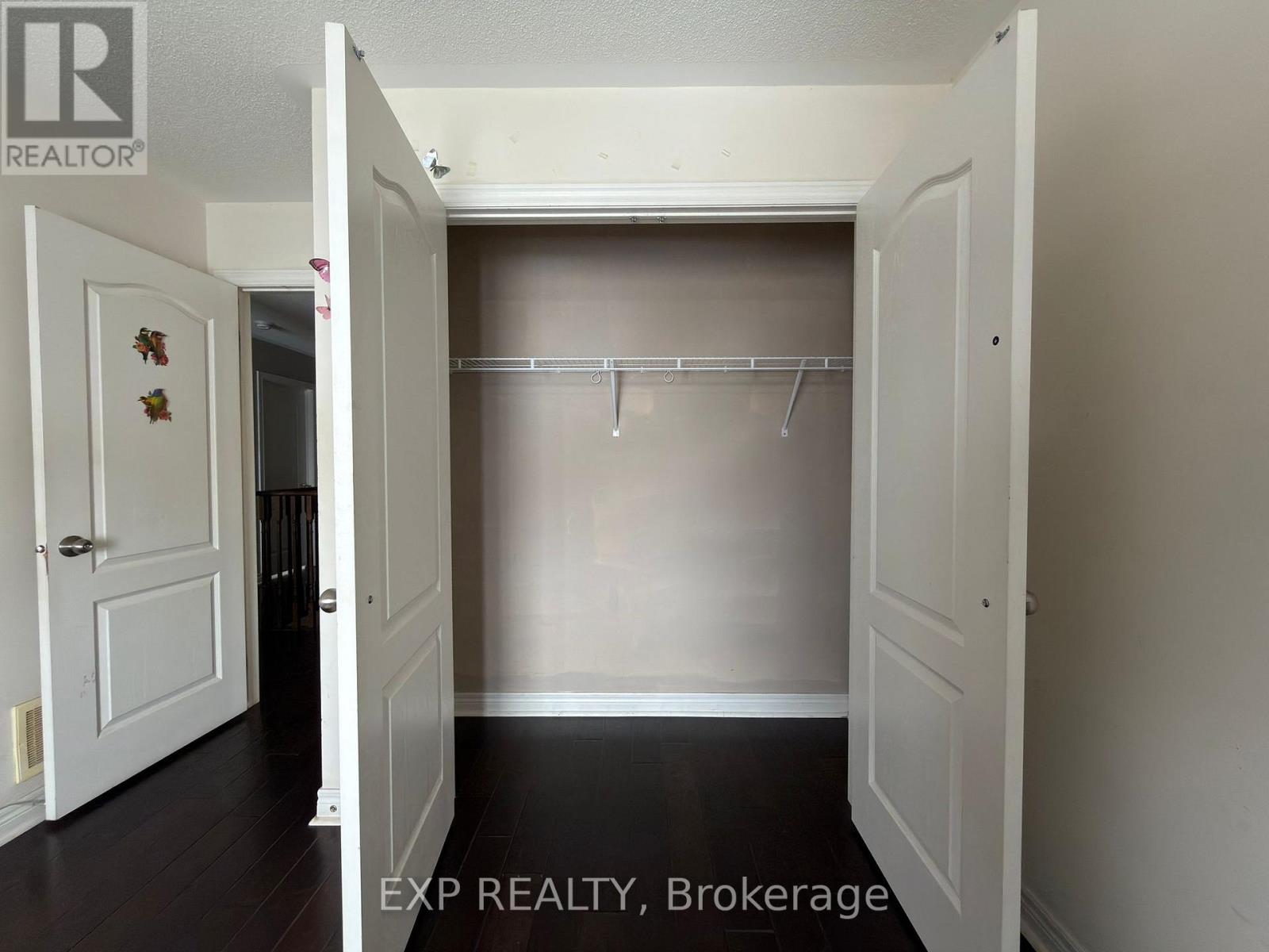 31 Denali Crescent, Brampton, Ontario  L6P 3P6 - Photo 14 - W12739932