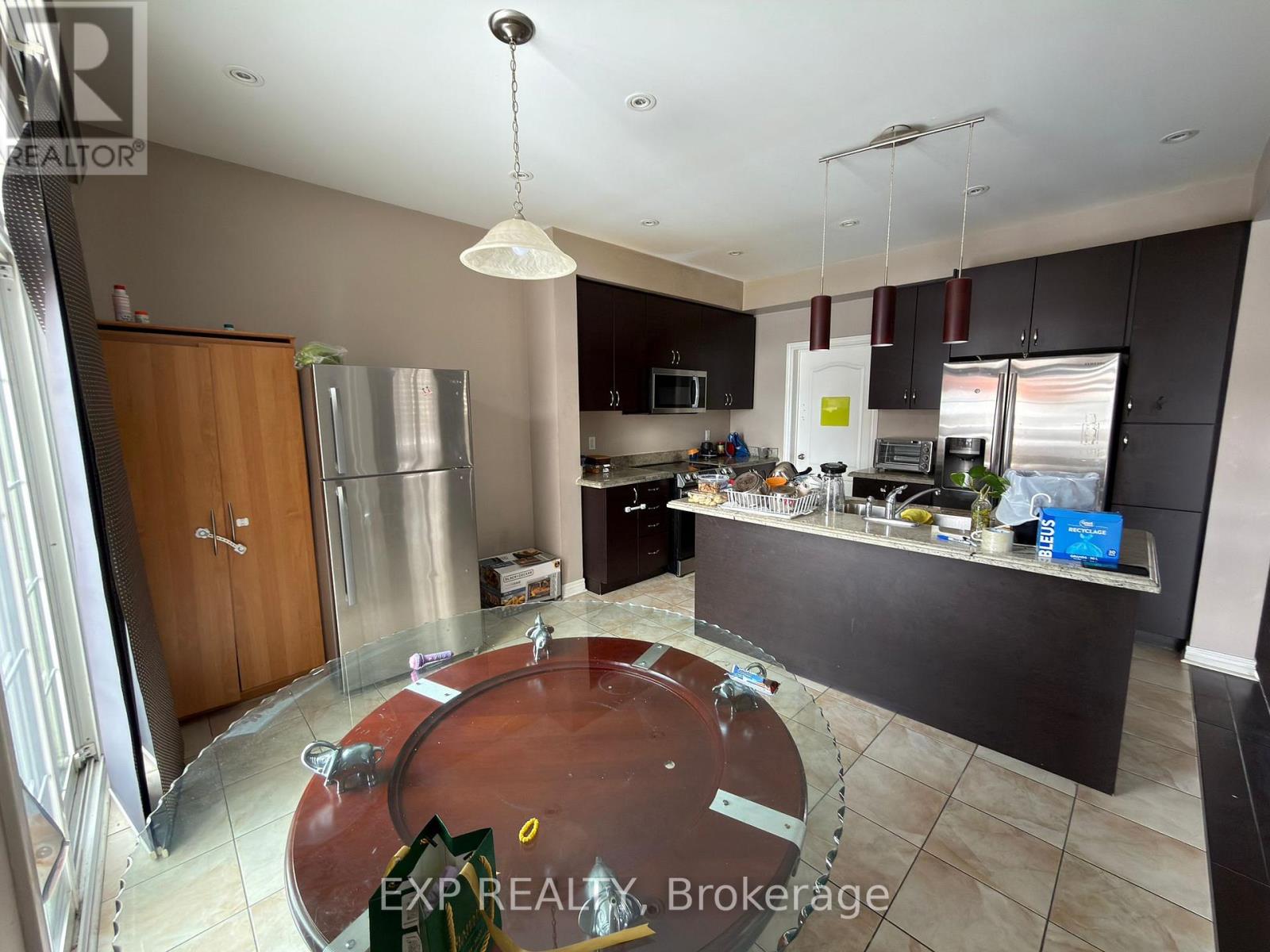 31 Denali Crescent, Brampton, Ontario  L6P 3P6 - Photo 3 - W12739932
