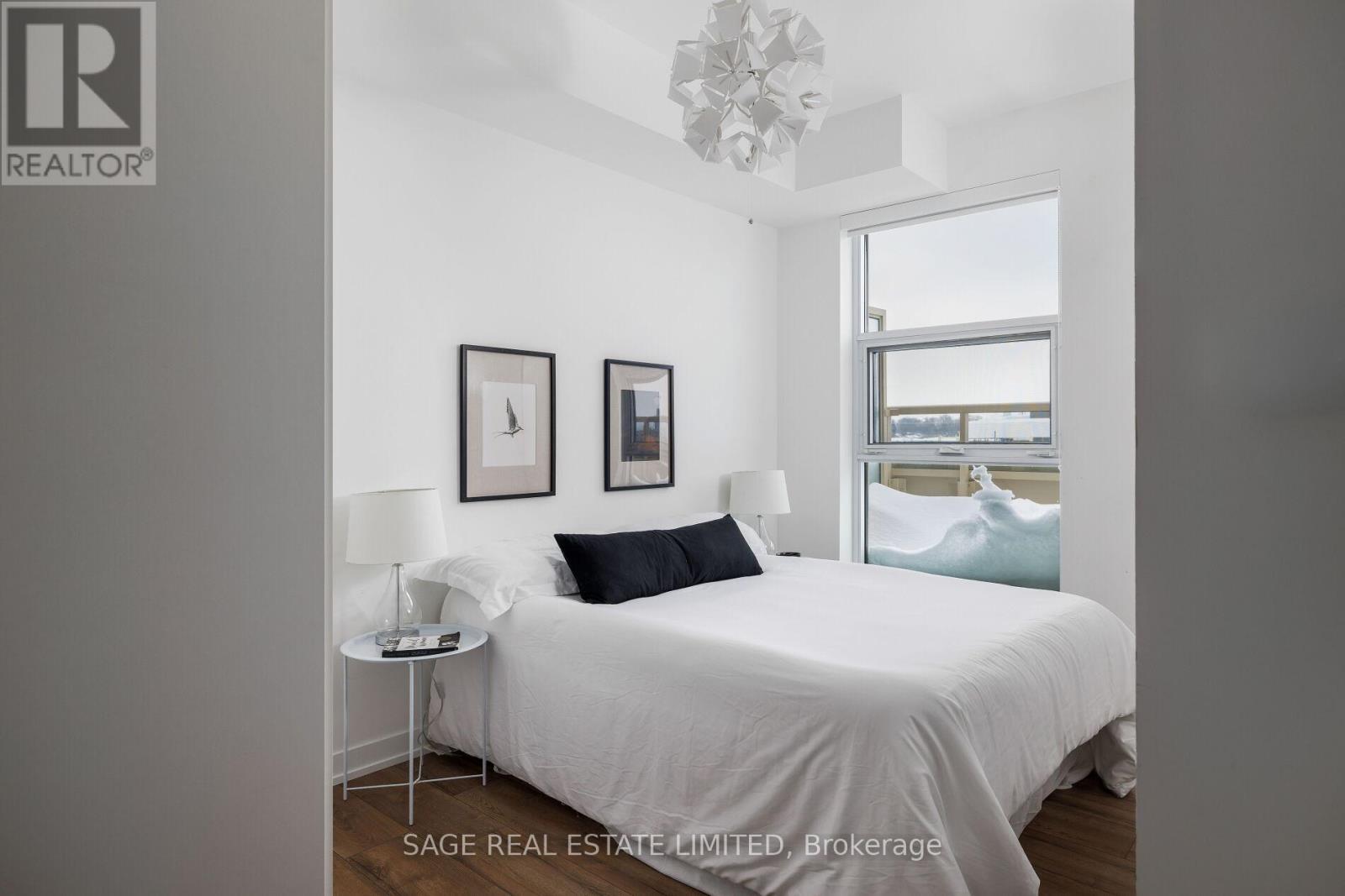 720 - 1787 St Clair Avenue, Toronto, Ontario  M6N 0B7 - Photo 12 - W12739942