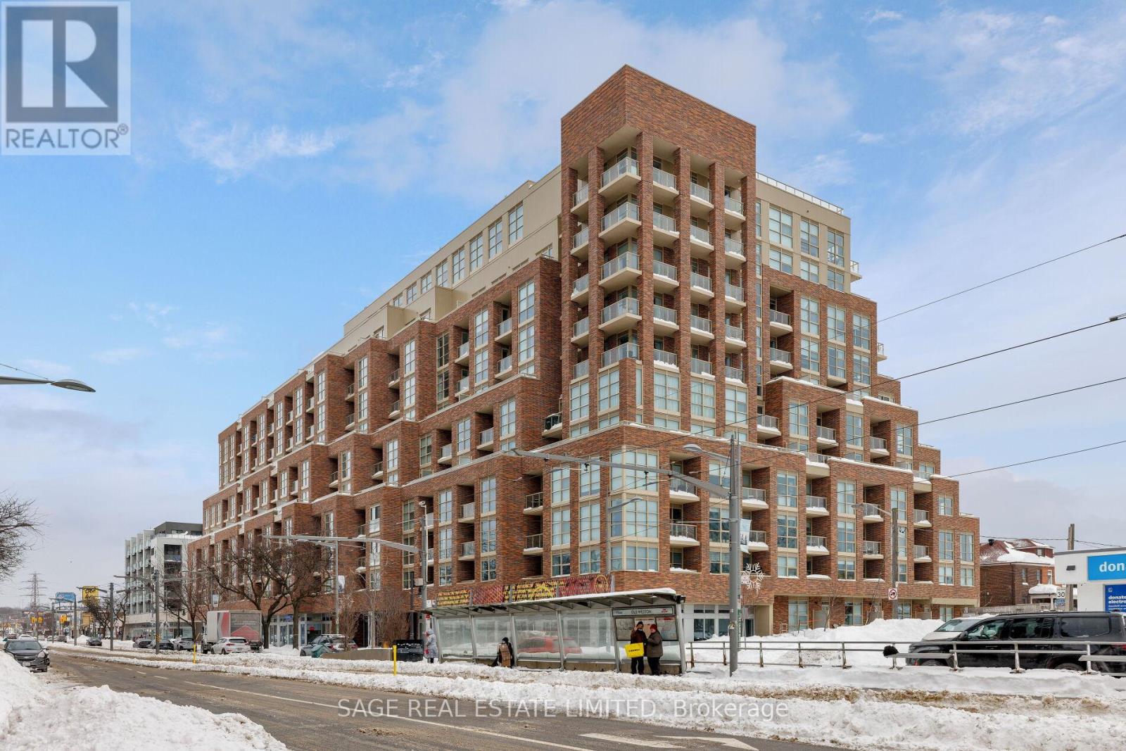 720 - 1787 St Clair Avenue, Toronto, Ontario  M6N 0B7 - Photo 2 - W12739942