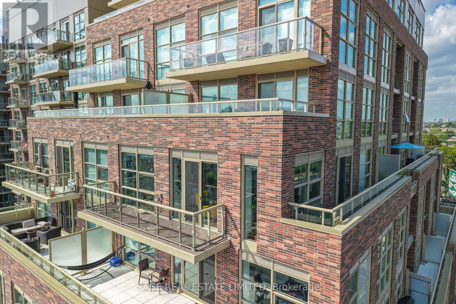 720 - 1787 St Clair Avenue, Toronto, Ontario  M6N 0B7 - Photo 20 - W12739942