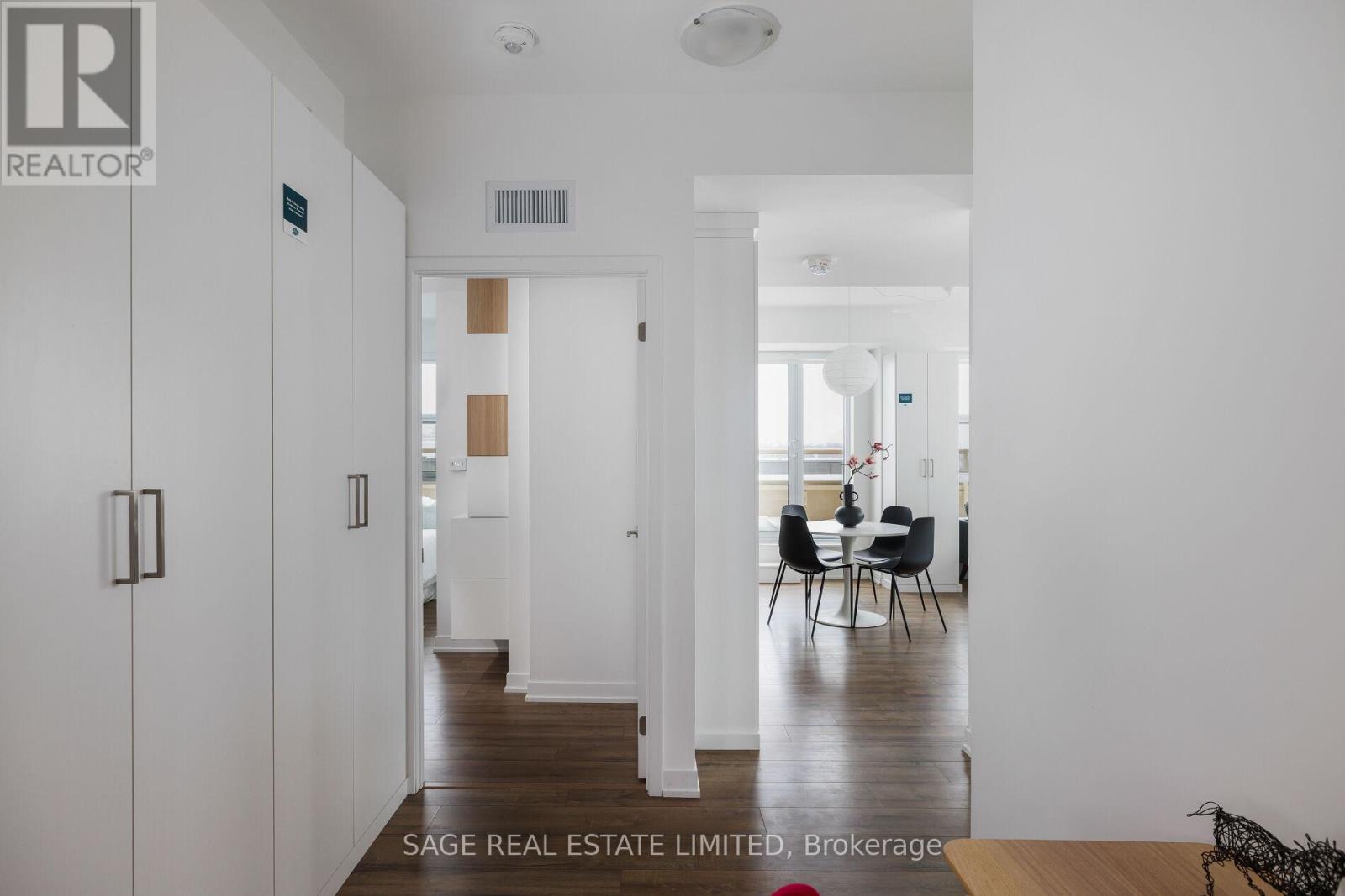 720 - 1787 St Clair Avenue, Toronto, Ontario  M6N 0B7 - Photo 6 - W12739942