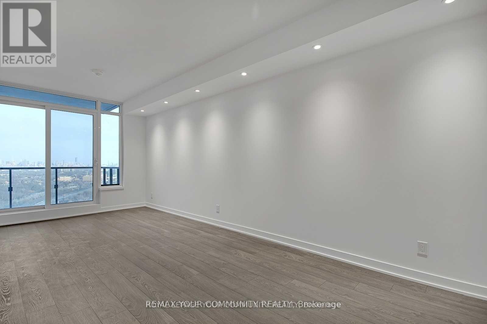 3705e - 1926 Lake Shore Boulevard, Toronto, Ontario  M6S 1A1 - Photo 17 - W12740048