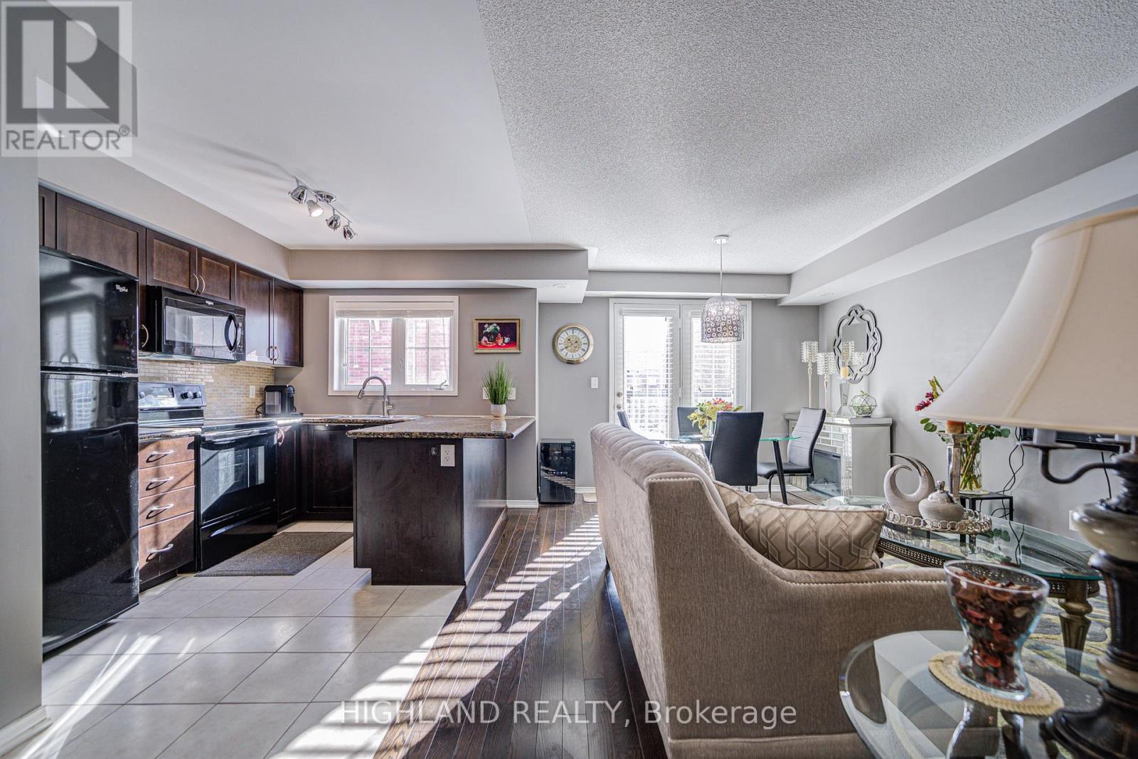 7 - 2460 Post Road, Oakville, Ontario  L6H 0J2 - Photo 17 - W12740066