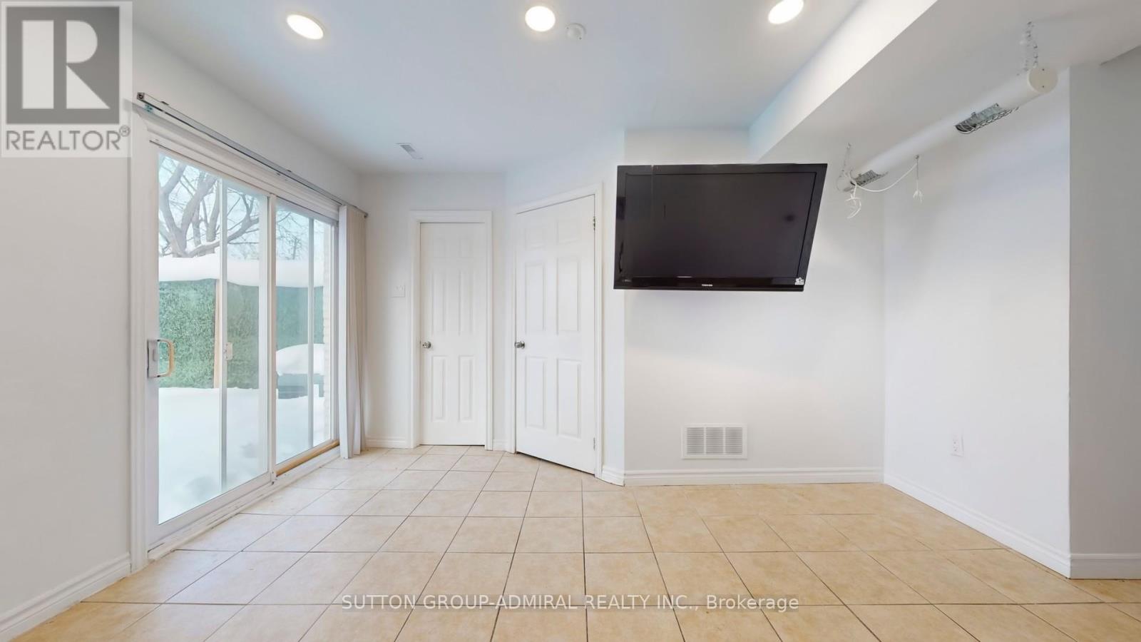 8 - 64 Bronte Street S, Milton, Ontario  L9T 1Y8 - Photo 30 - W12740068