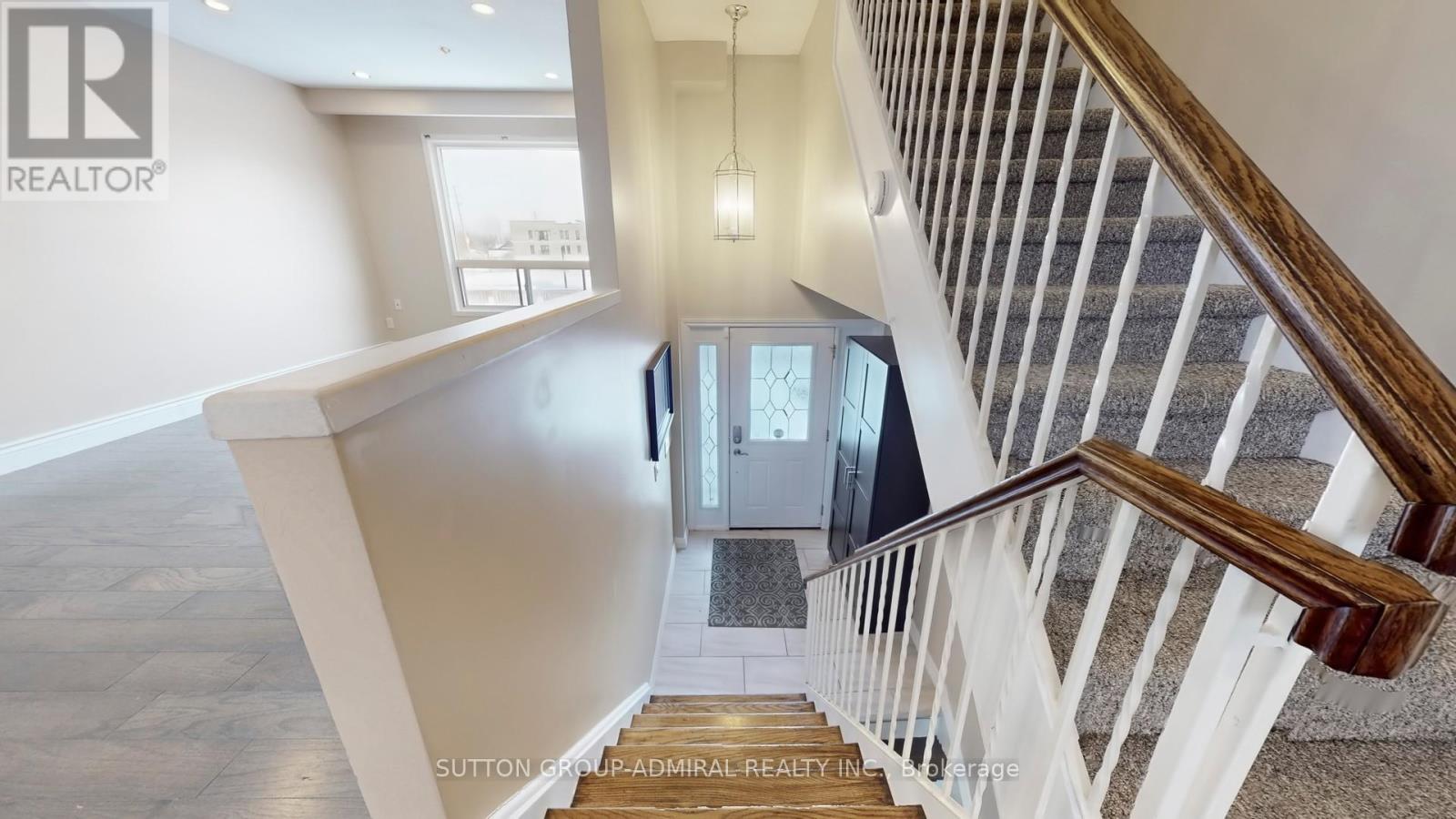 8 - 64 Bronte Street S, Milton, Ontario  L9T 1Y8 - Photo 4 - W12740068