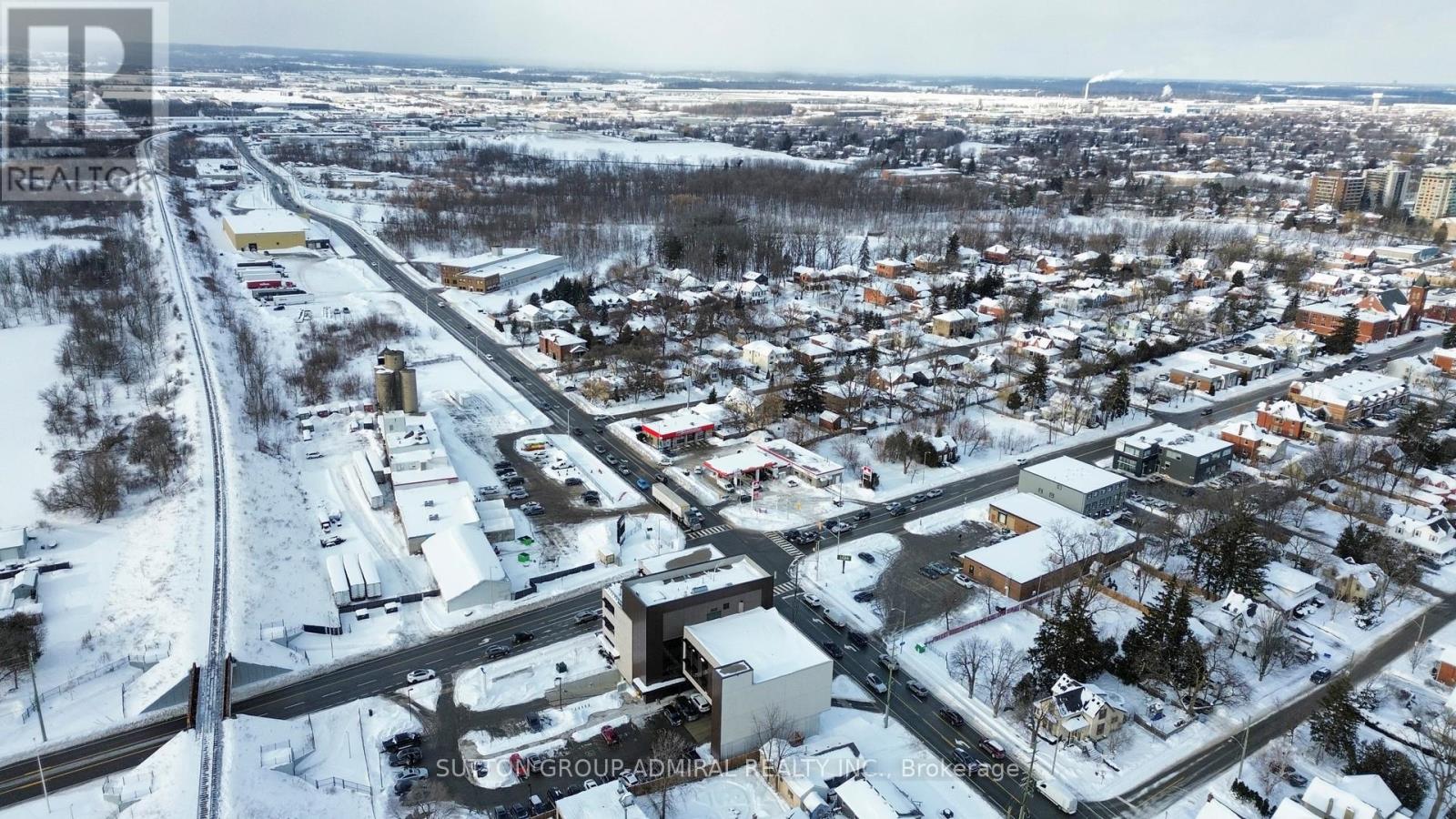 8 - 64 Bronte Street S, Milton, Ontario  L9T 1Y8 - Photo 47 - W12740068