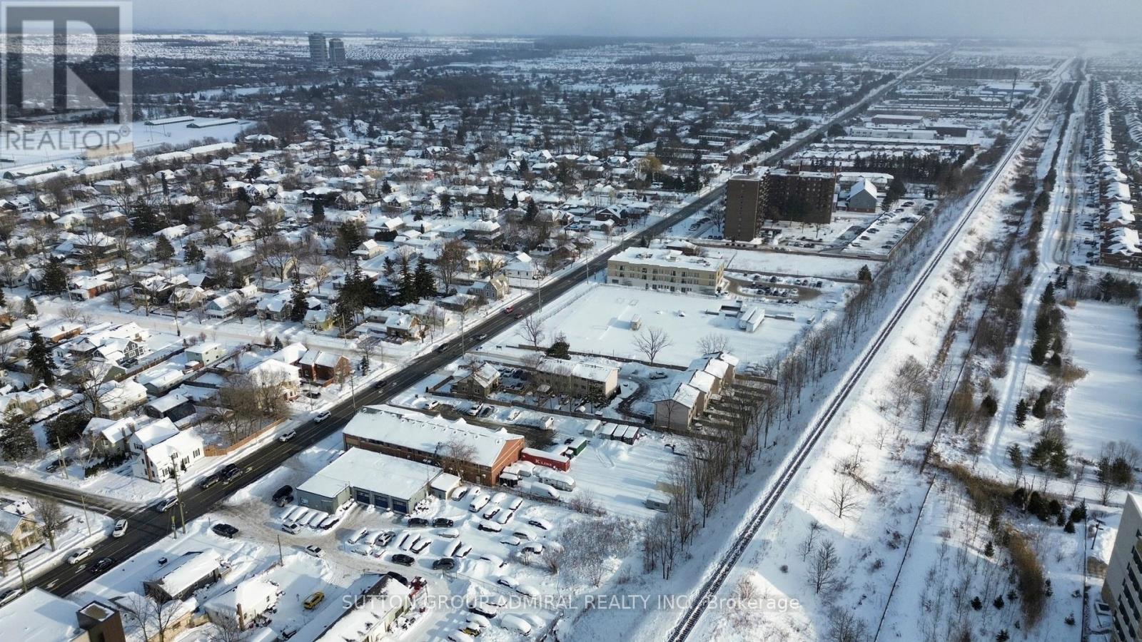 8 - 64 Bronte Street S, Milton, Ontario  L9T 1Y8 - Photo 49 - W12740068