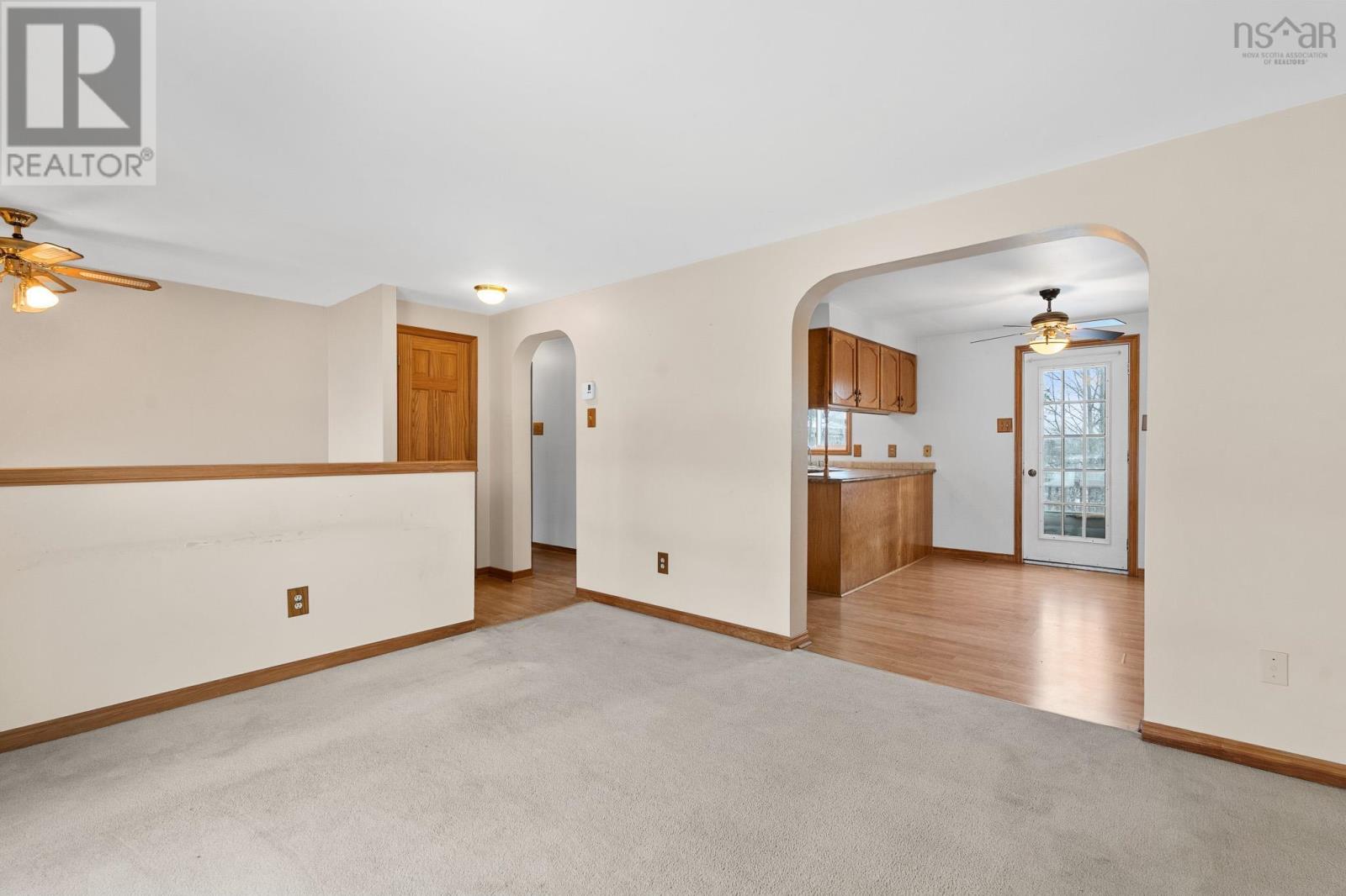 5 Poplar Drive, Cole Harbour, Nova Scotia  B2W 5M3 - Photo 4 - 202601604