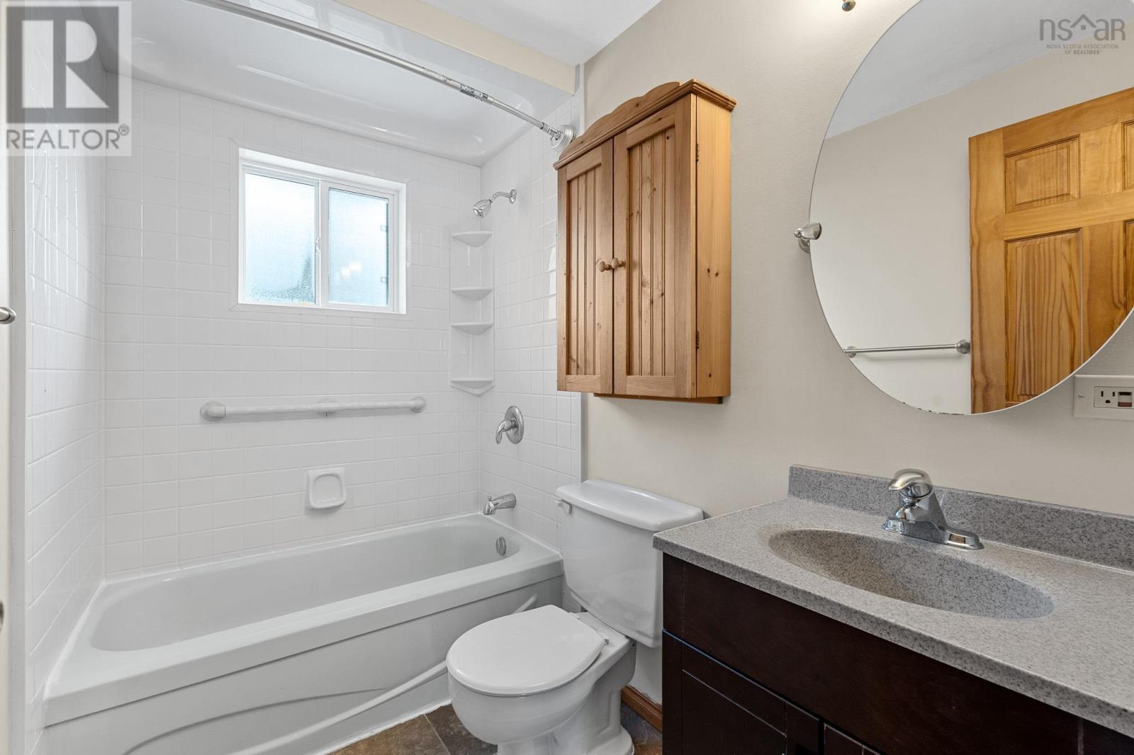 5 Poplar Drive, Cole Harbour, Nova Scotia  B2W 5M3 - Photo 10 - 202601604