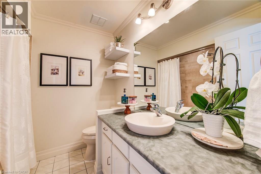 54 Blue Springs Drive Unit# 41, Waterloo, Ontario  N2J 4M4 - Photo 15 - 40772779