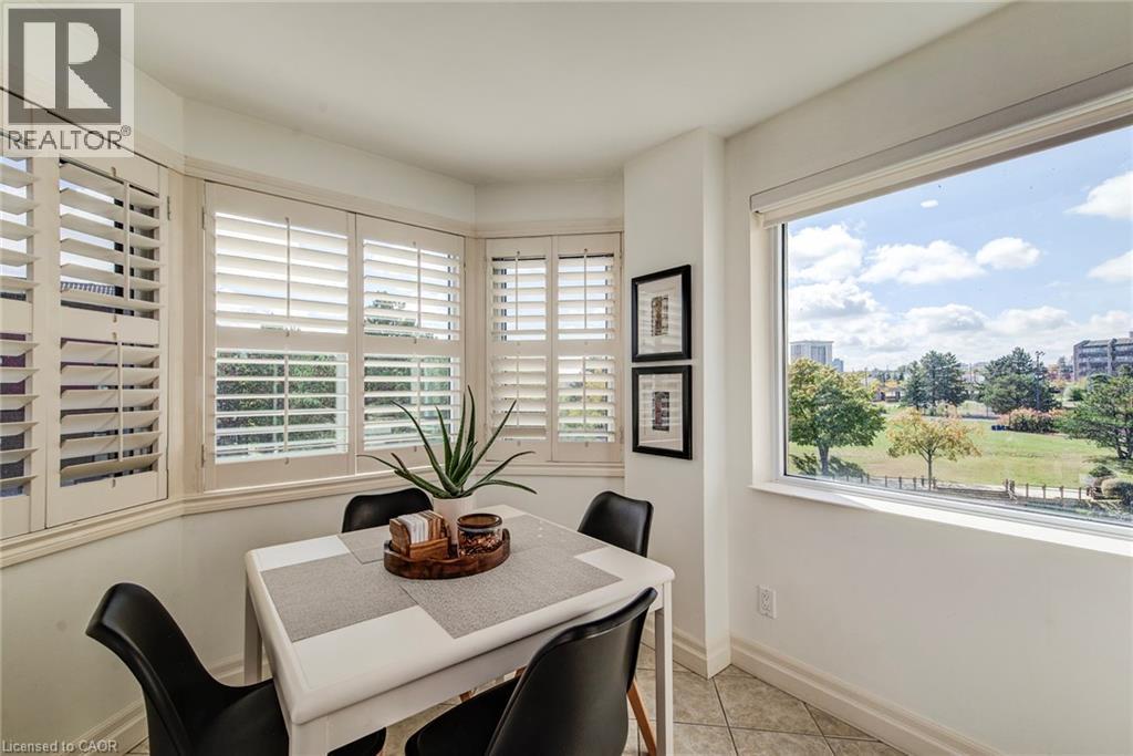 54 Blue Springs Drive Unit# 41, Waterloo, Ontario  N2J 4M4 - Photo 25 - 40772779