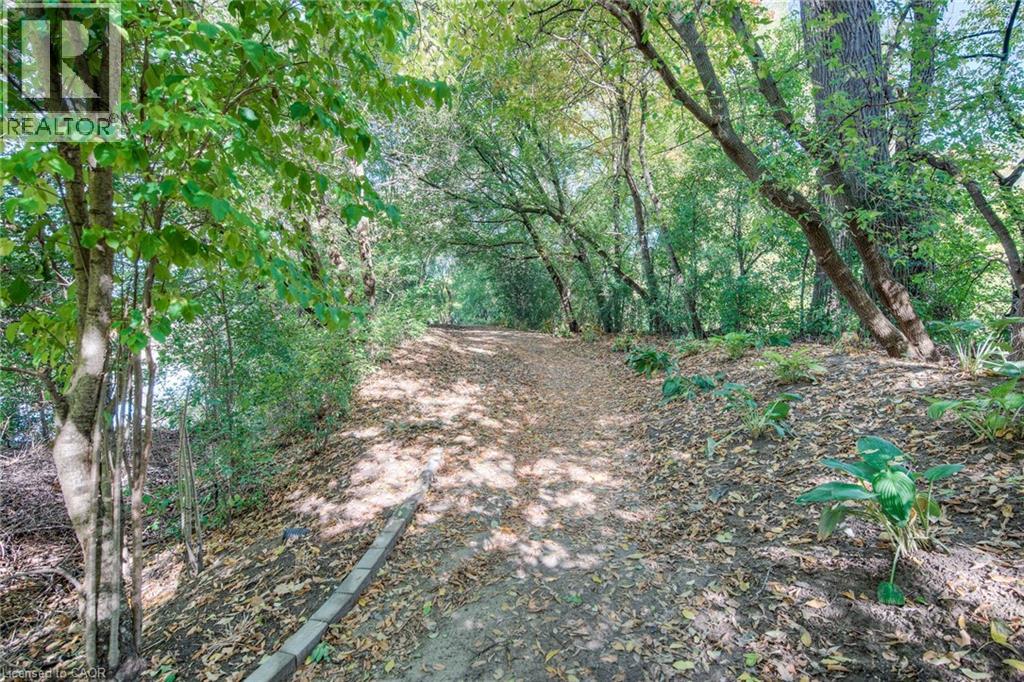 54 Blue Springs Drive Unit# 41, Waterloo, Ontario  N2J 4M4 - Photo 41 - 40772779