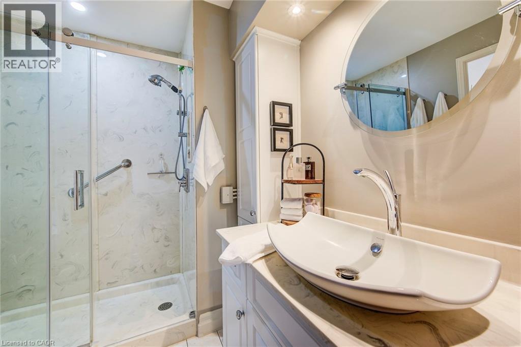 54 Blue Springs Drive Unit# 41, Waterloo, Ontario  N2J 4M4 - Photo 34 - 40772779