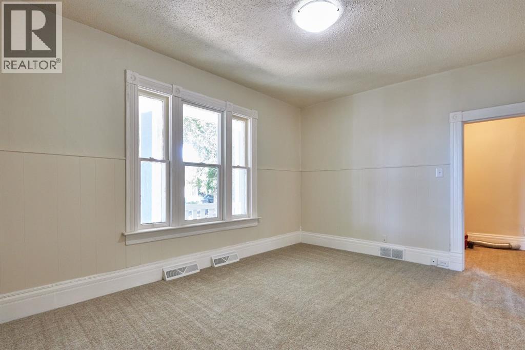 819 3 Street Se, Medicine Hat, Alberta  T1A 0H8 - Photo 22 - A2266851