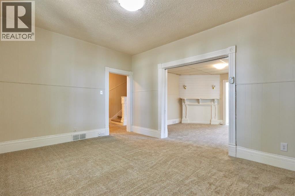 819 3 Street Se, Medicine Hat, Alberta  T1A 0H8 - Photo 21 - A2266851