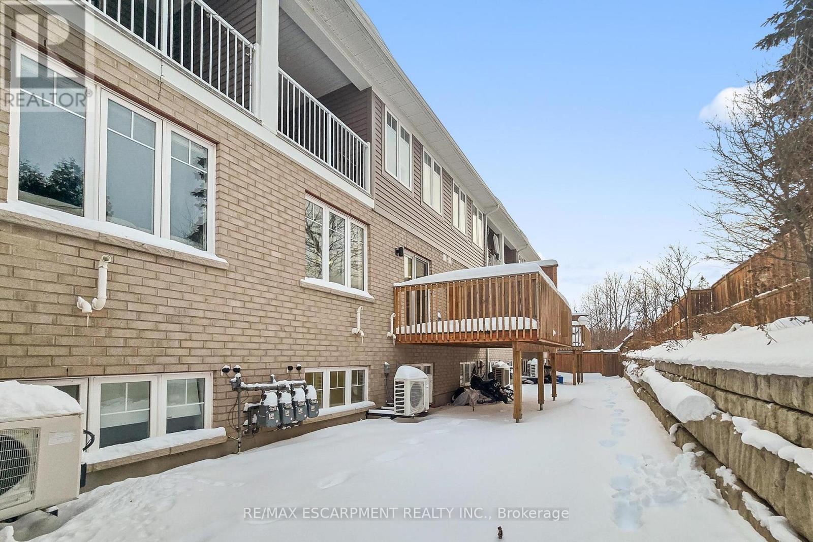 A7 - 24 Morrison Road, Kitchener, Ontario  N2A 0L1 - Photo 39 - X12739948