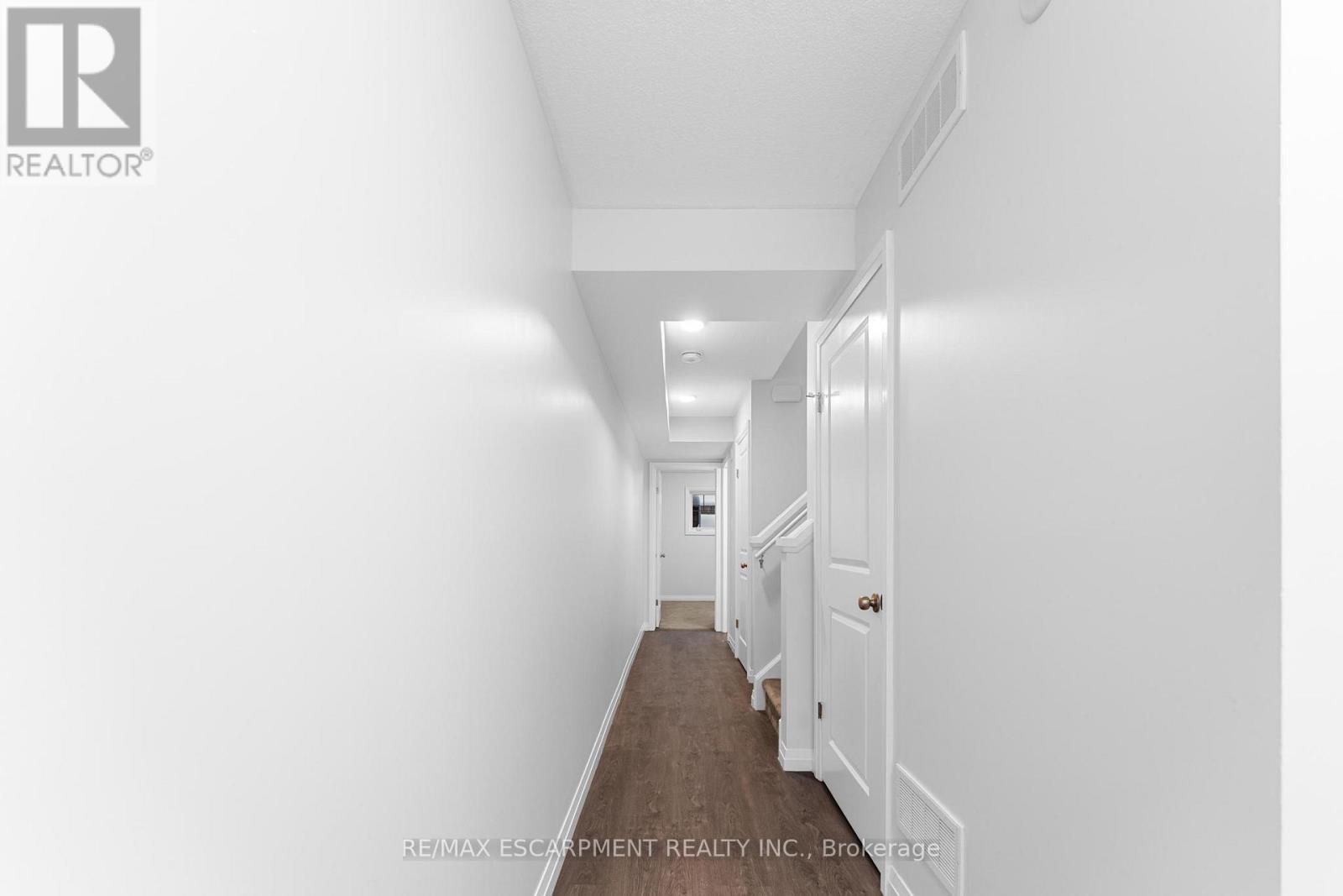 A7 - 24 Morrison Road, Kitchener, Ontario  N2A 0L1 - Photo 8 - X12739948