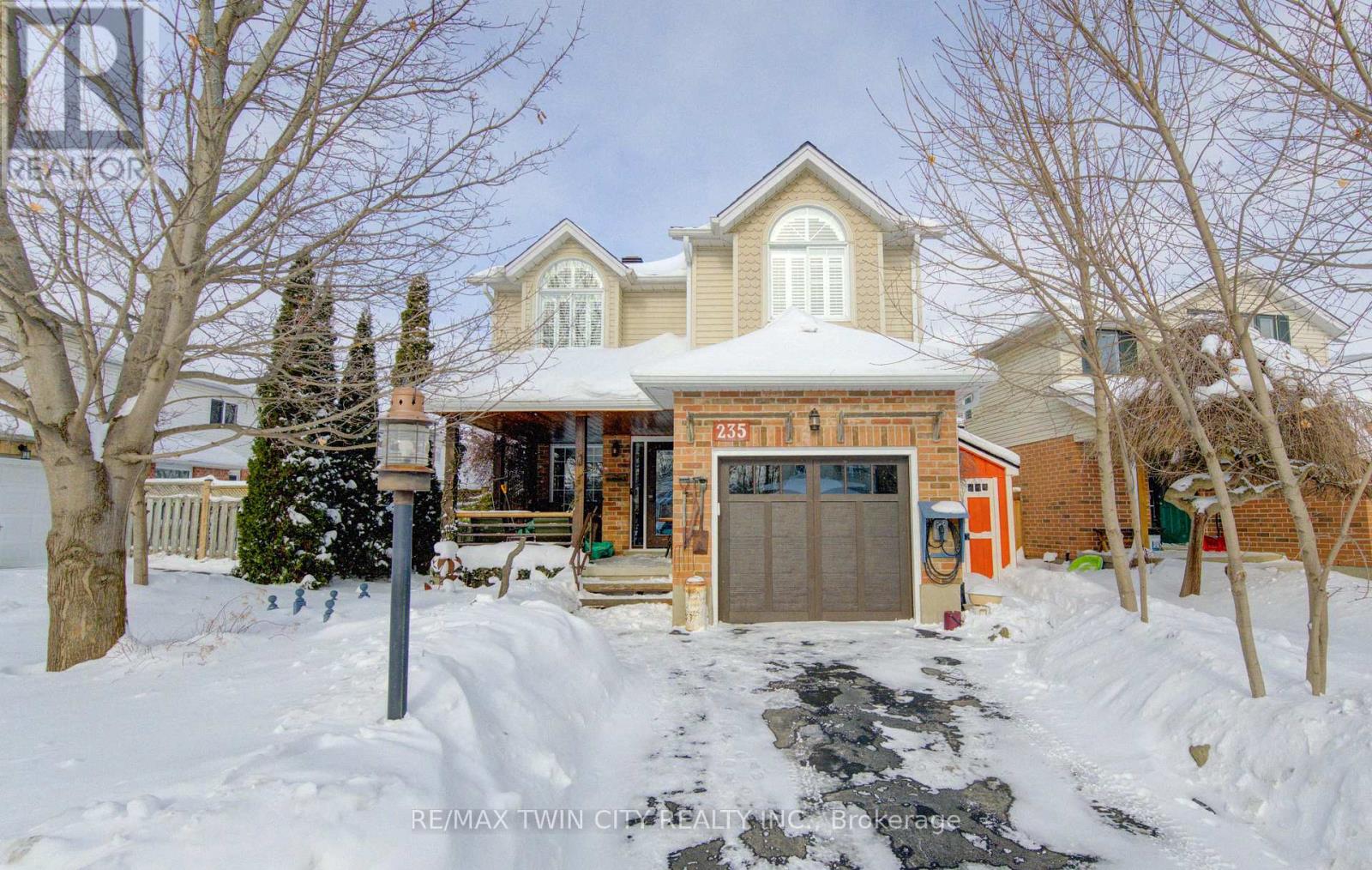 235 BUSH CLOVER CRESCENT, Kitchener, Ontario