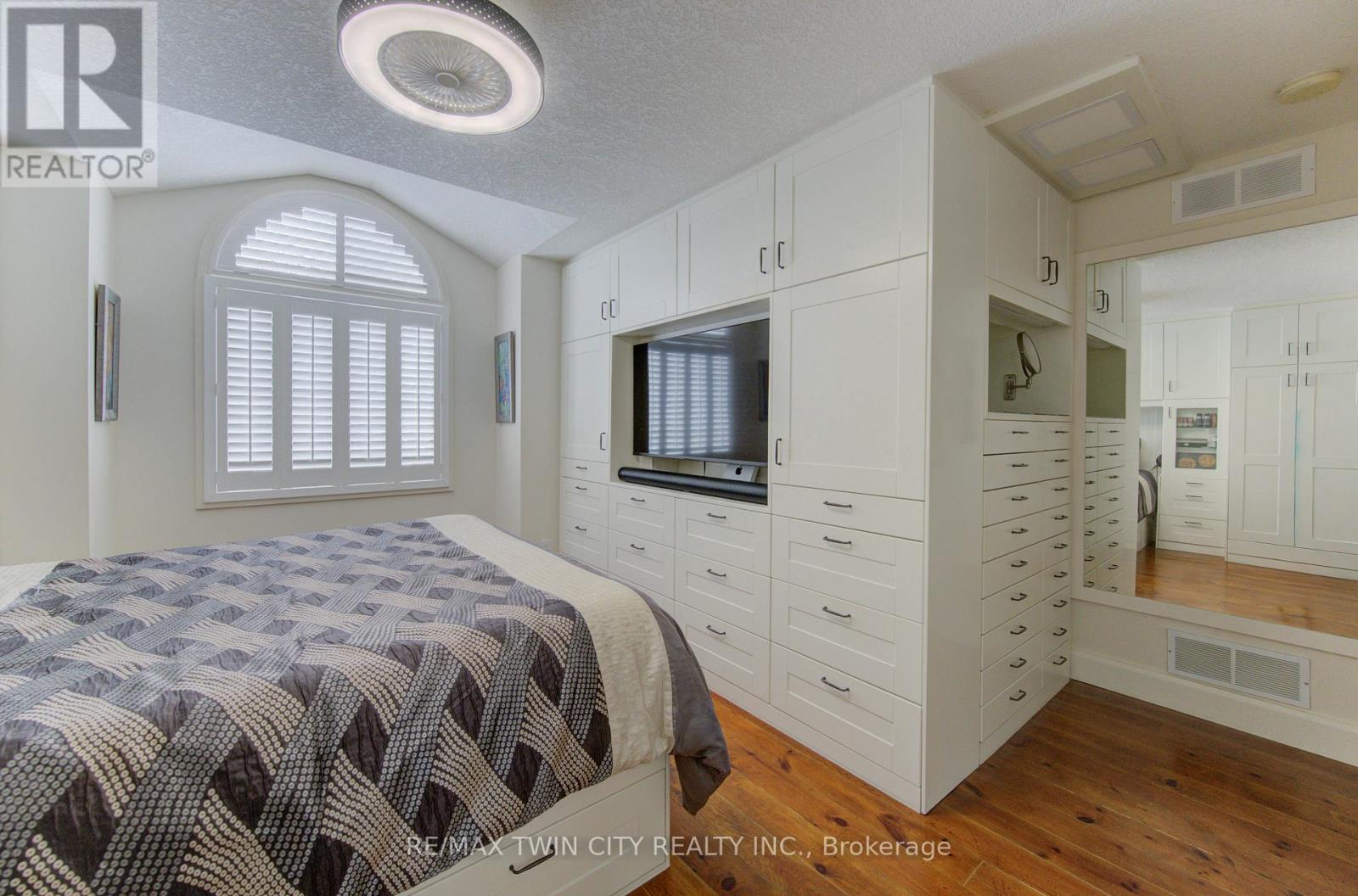 235 Bush Clover Crescent, Kitchener, Ontario  N2E 3P7 - Photo 22 - X12739962