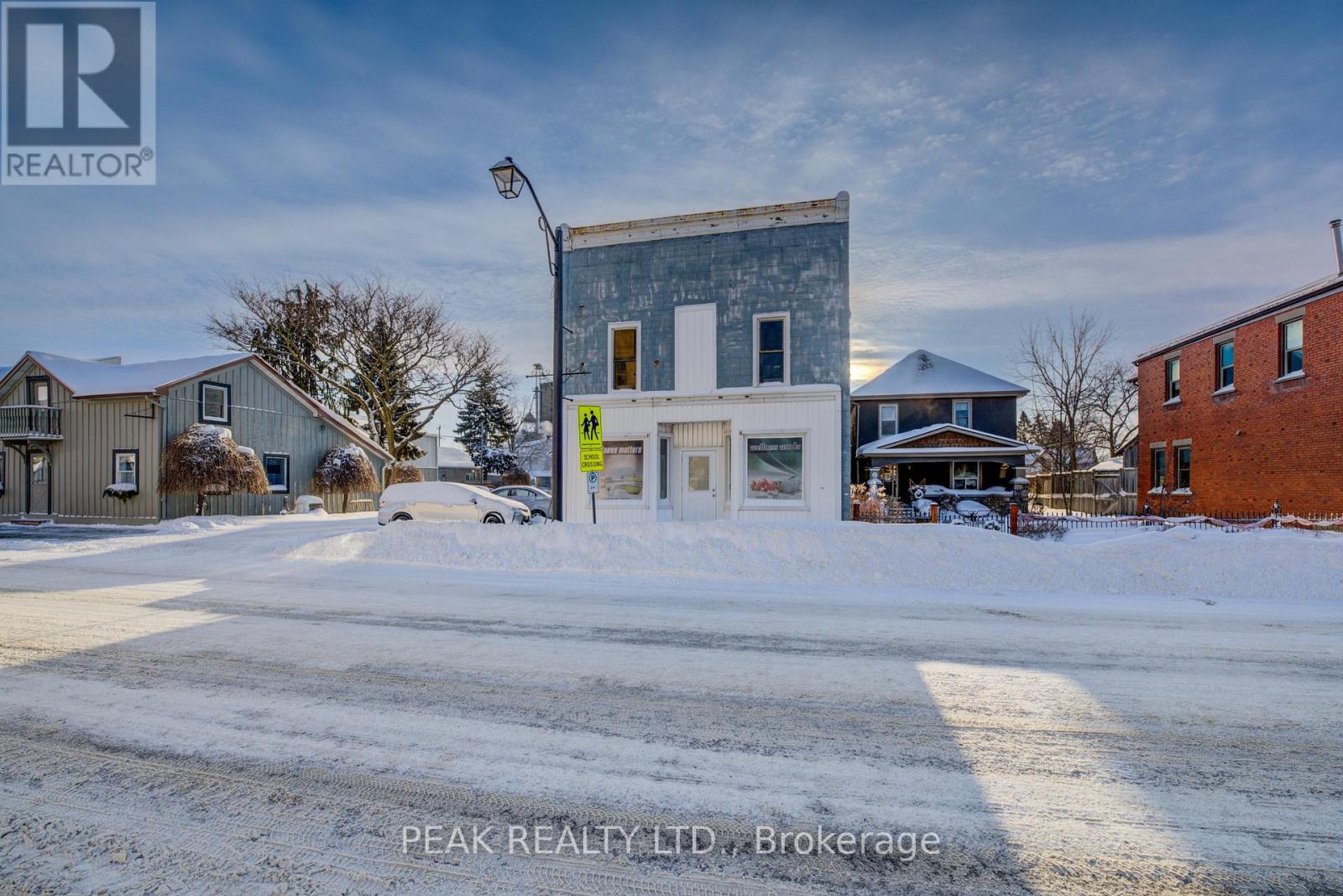 41-43 Woodstock Street S, East Zorra-Tavistock, Ontario  N0B 2R0 - Photo 2 - X12739968