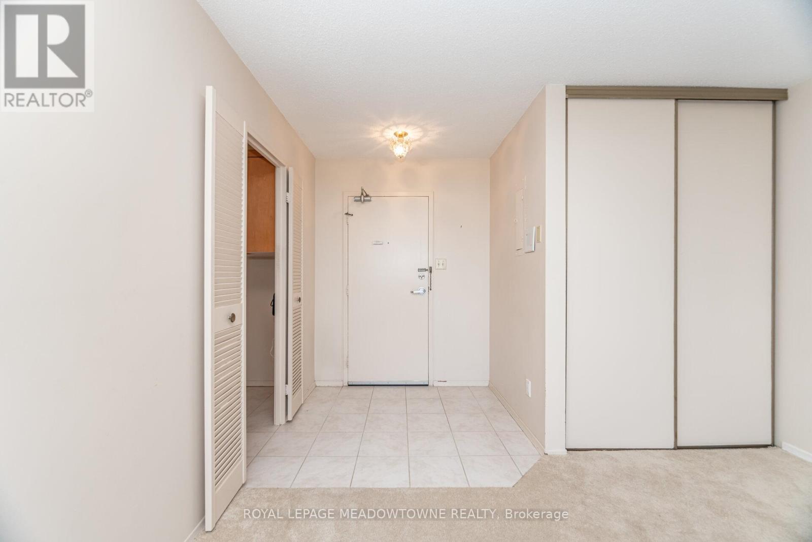 804 - 225 Harvard Place, Waterloo, Ontario  N2J 4H4 - Photo 5 - X12739986