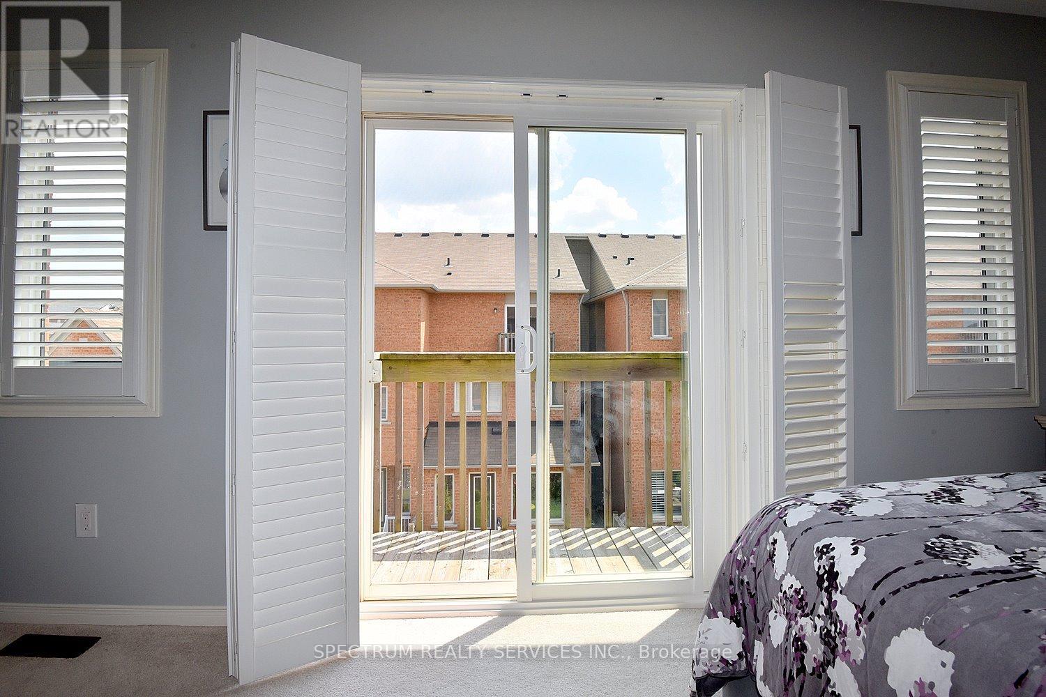 56 Mcknight Avenue, Hamilton, Ontario  L8B 0R5 - Photo 10 - X12740104