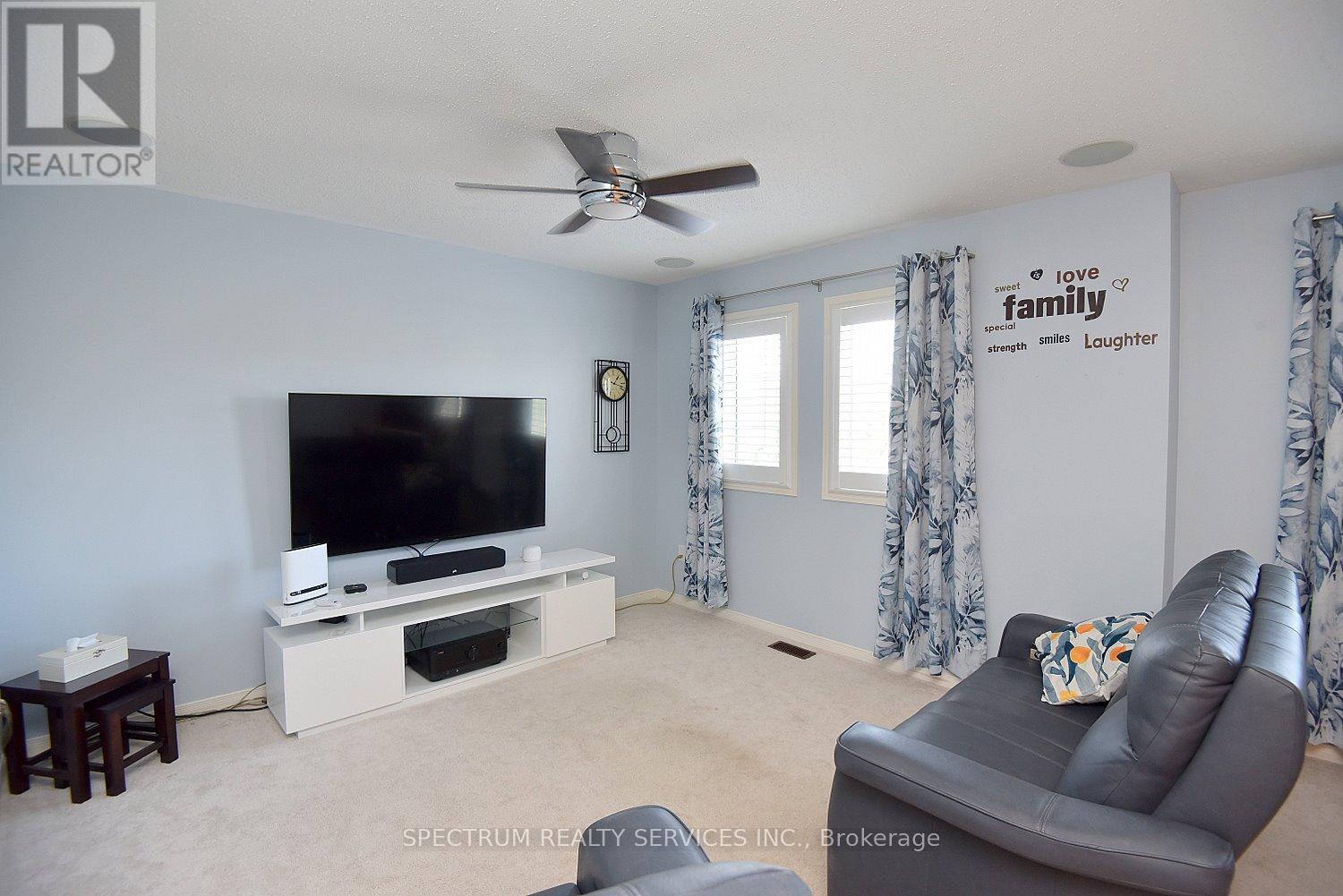 56 Mcknight Avenue, Hamilton, Ontario  L8B 0R5 - Photo 9 - X12740104