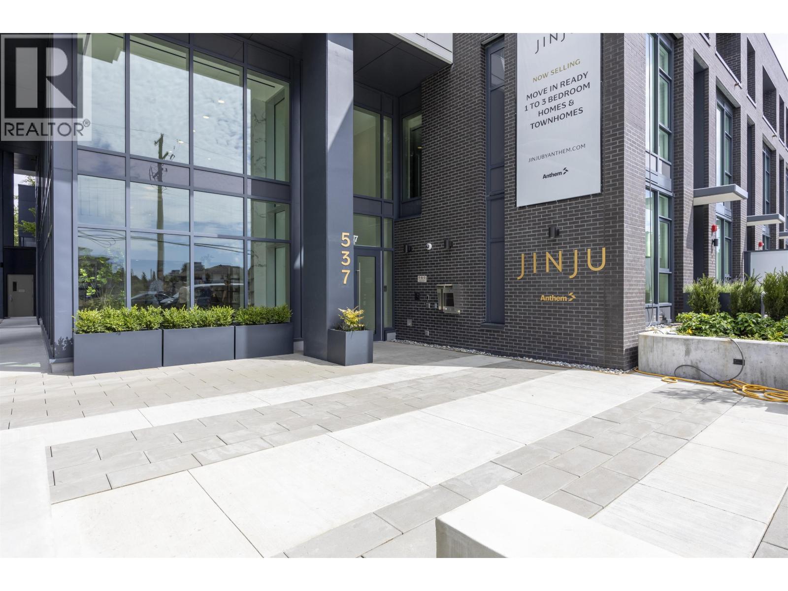 1101 537 Cottonwood Avenue, Coquitlam, British Columbia  V3J 0S4 - Photo 2 - R3083395