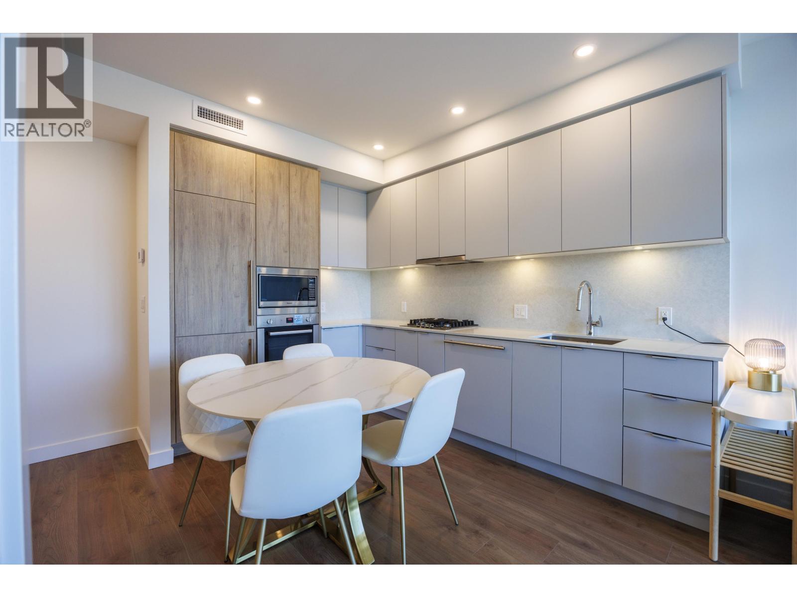 1101 537 Cottonwood Avenue, Coquitlam, British Columbia  V3J 0S4 - Photo 14 - R3083395