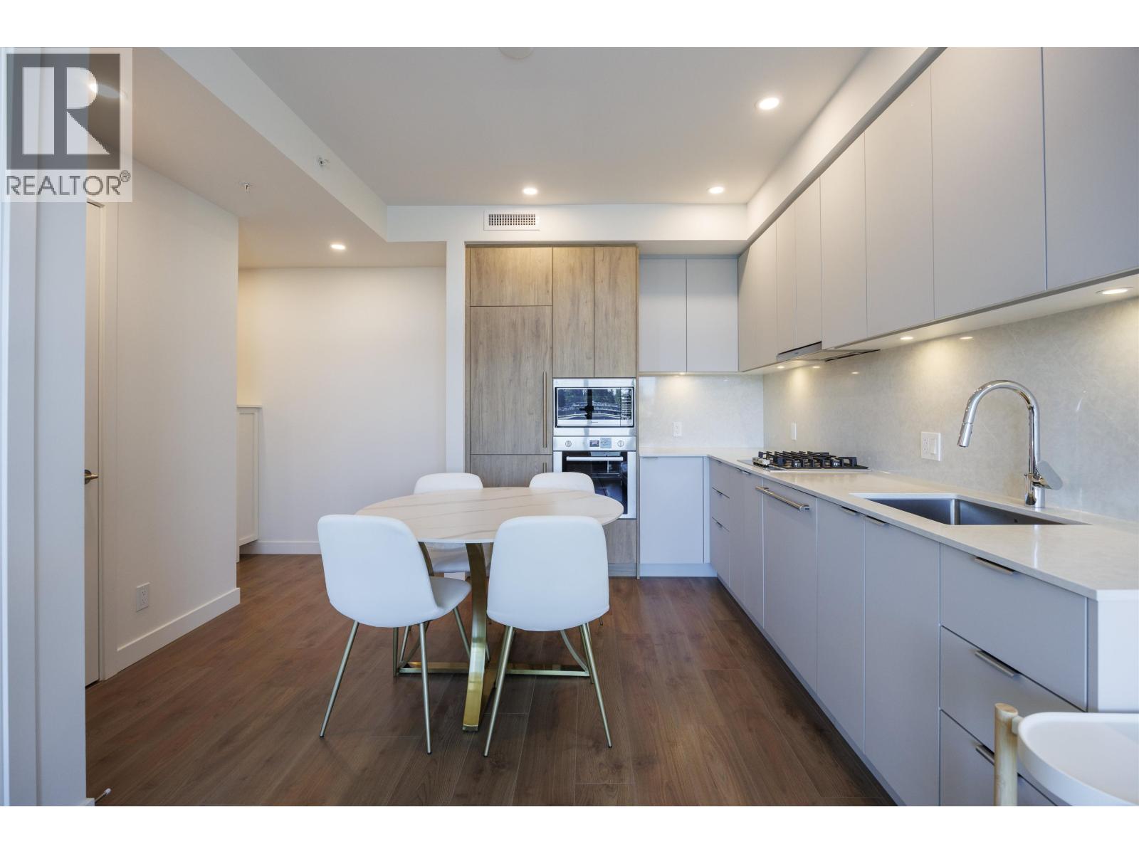 1101 537 Cottonwood Avenue, Coquitlam, British Columbia  V3J 0S4 - Photo 12 - R3083395