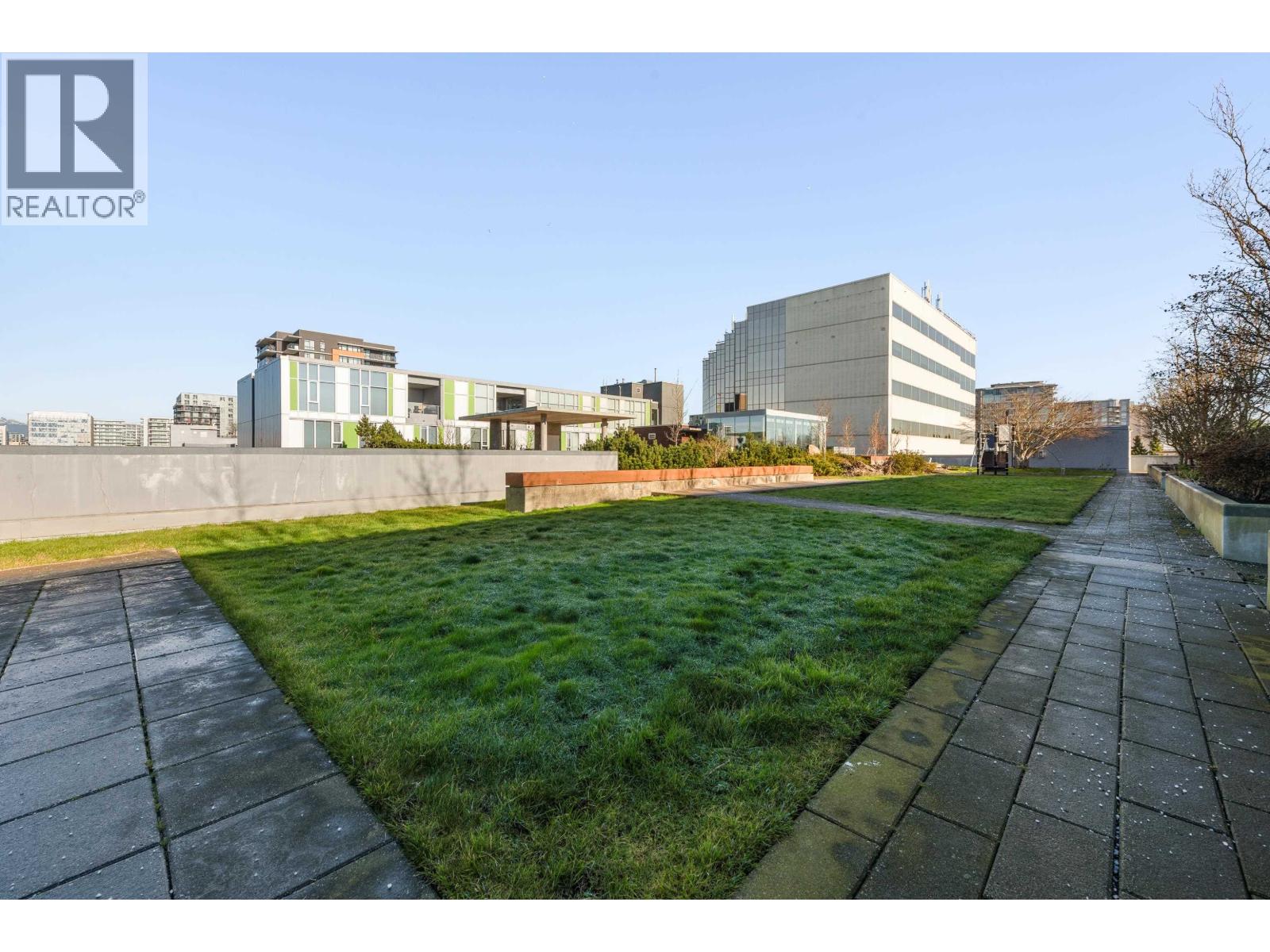 Listing Picture 29 of 38 : 302 7080 NO. 3 ROAD, Richmond / 烈治文 - 魯藝地產 Yvonne Lu Group - MLS Medallion Club Member