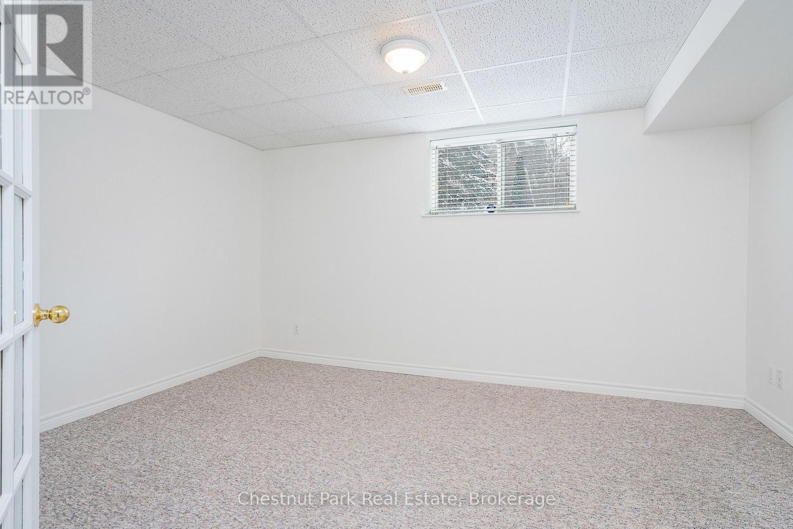 16 Green Pine Crescent, Wasaga Beach, Ontario L9Z 1P6 - Photo 37 - S12740196