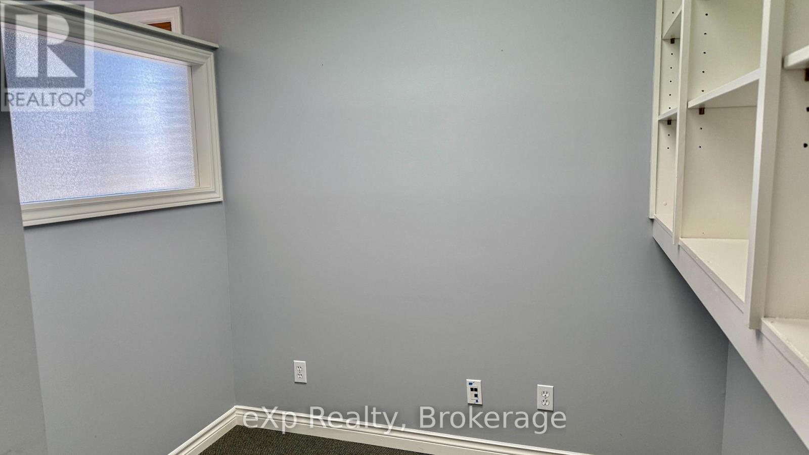 414 10th St 10th Street, Hanover, Ontario  N4N 1P6 - Photo 10 - X12740116