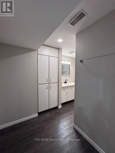 Bsmt - 38 Orchard Park Drive, Clarington, Ontario  L1C 4E1 - Photo 11 - E12740192