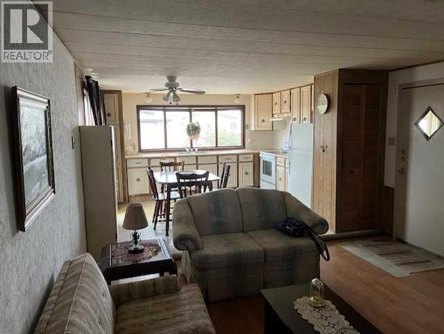 11, 5853 4 Street W, Claresholm, Alberta  T0L 0T0 - Photo 6 - A2252864