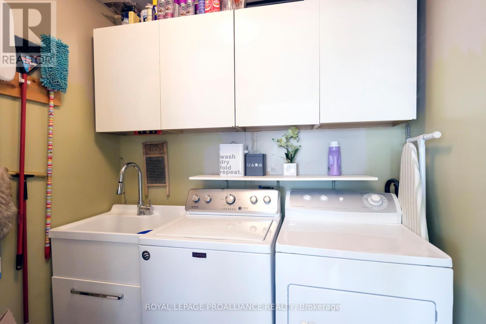 70 Front Street S, Belleville (Belleville Ward), Ontario  K8N 2Y3 - Photo 11 - X12740132