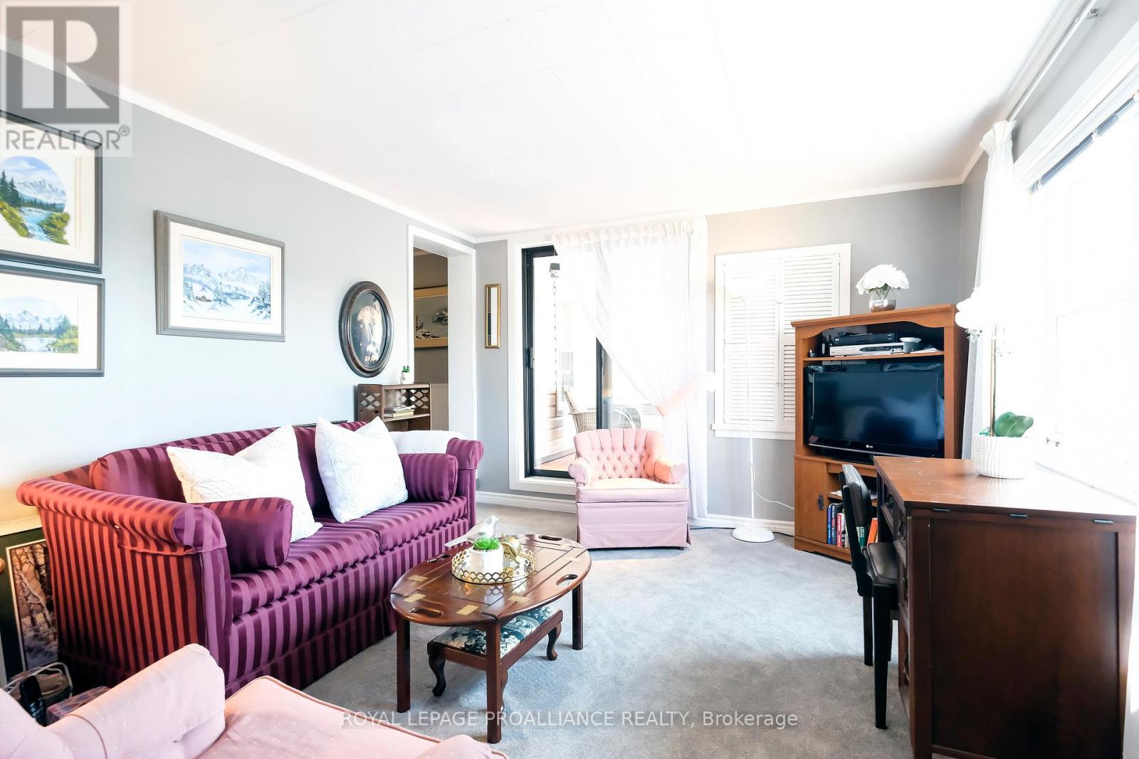 70 Front Street S, Belleville (Belleville Ward), Ontario  K8N 2Y3 - Photo 18 - X12740132