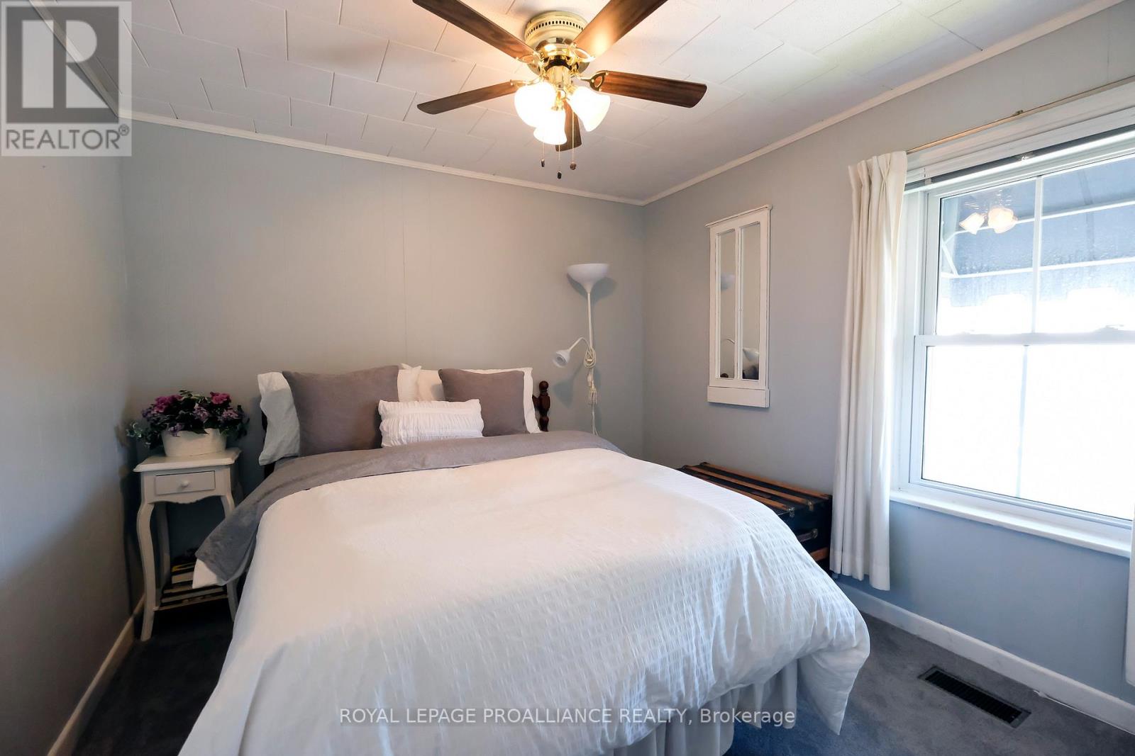 70 Front Street S, Belleville (Belleville Ward), Ontario  K8N 2Y3 - Photo 22 - X12740132