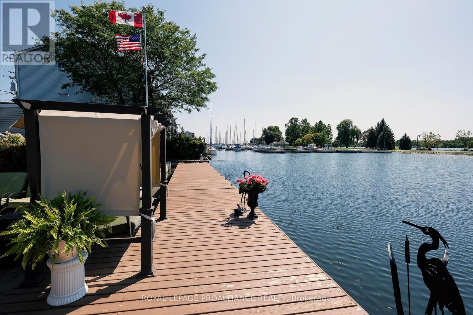 70 Front Street S, Belleville (Belleville Ward), Ontario  K8N 2Y3 - Photo 30 - X12740132