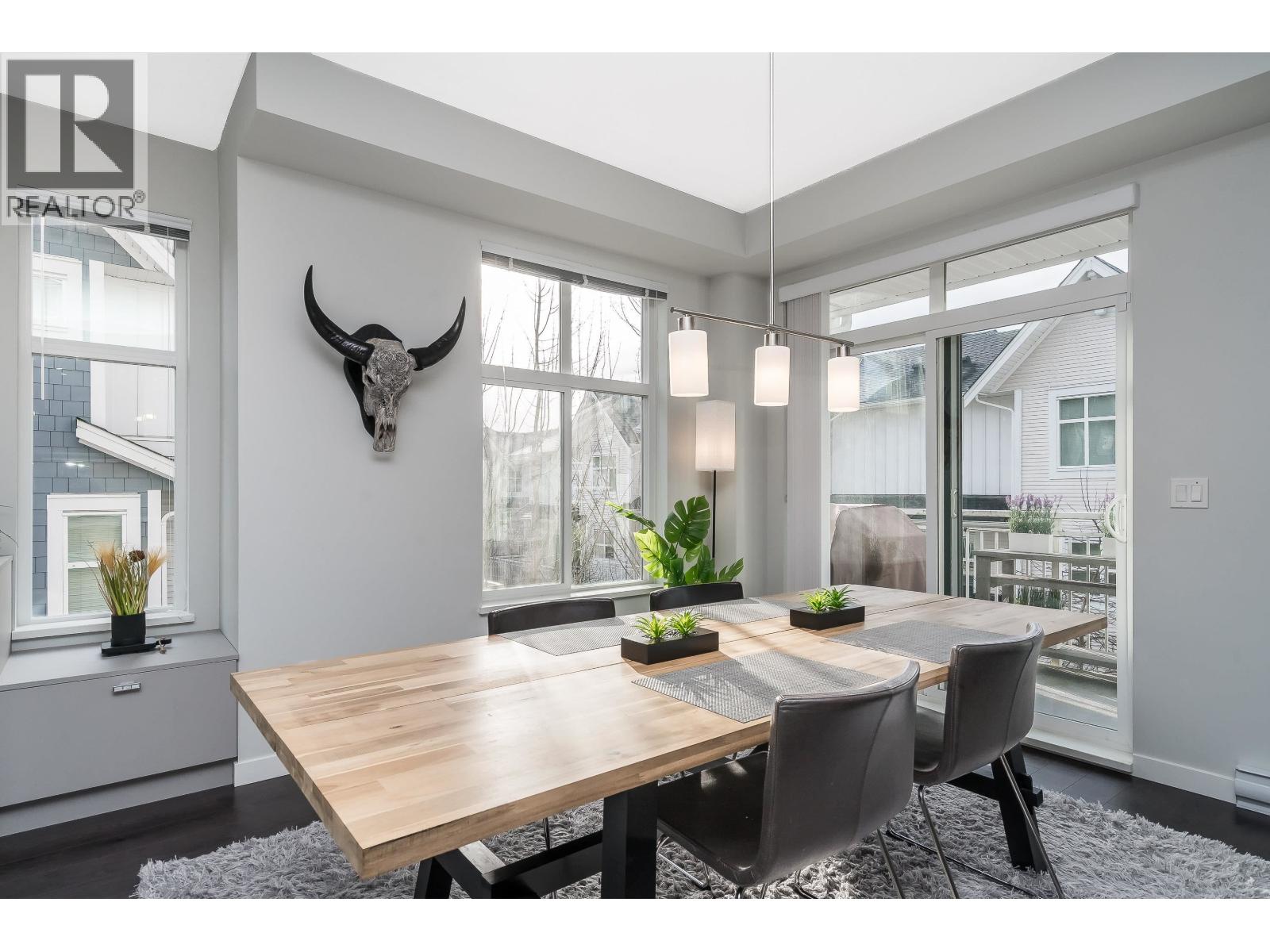 1001 11295 Pazarena Place, Maple Ridge, British Columbia  V2X 4K9 - Photo 5 - R3082444