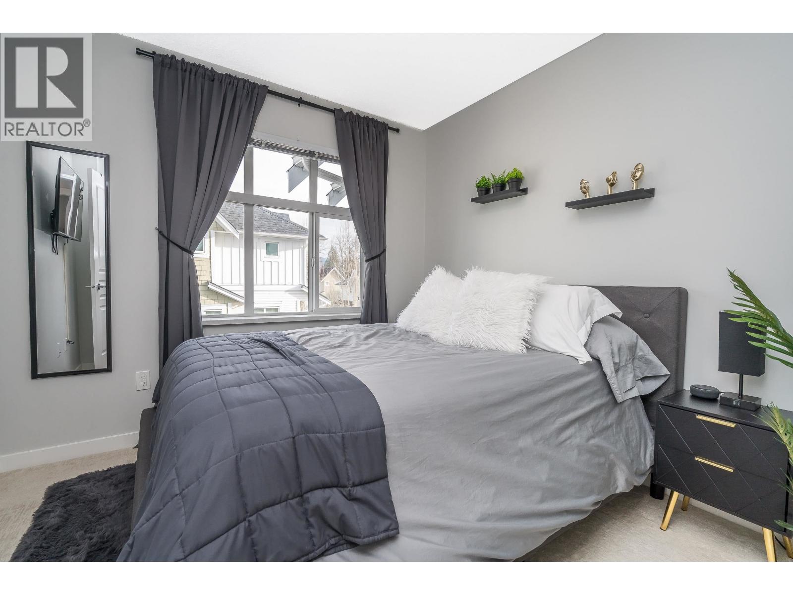 1001 11295 Pazarena Place, Maple Ridge, British Columbia  V2X 4K9 - Photo 14 - R3082444