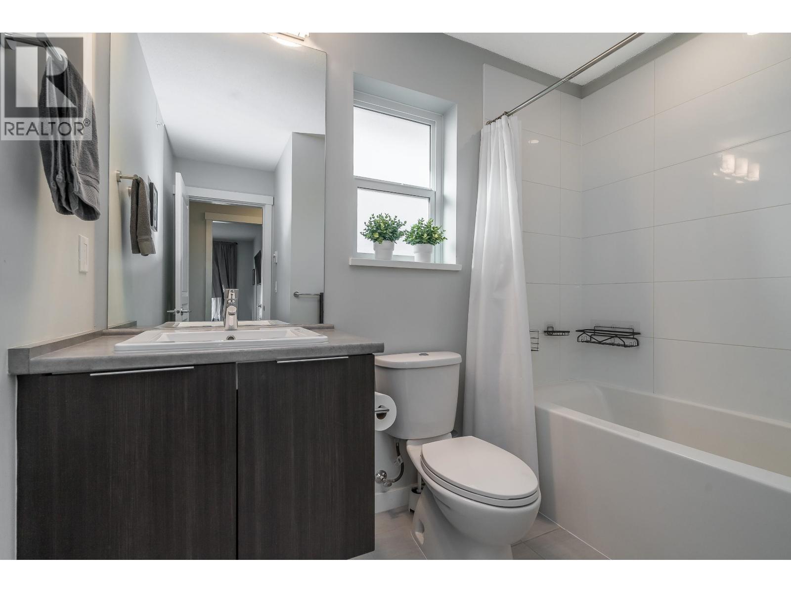 1001 11295 Pazarena Place, Maple Ridge, British Columbia  V2X 4K9 - Photo 15 - R3082444