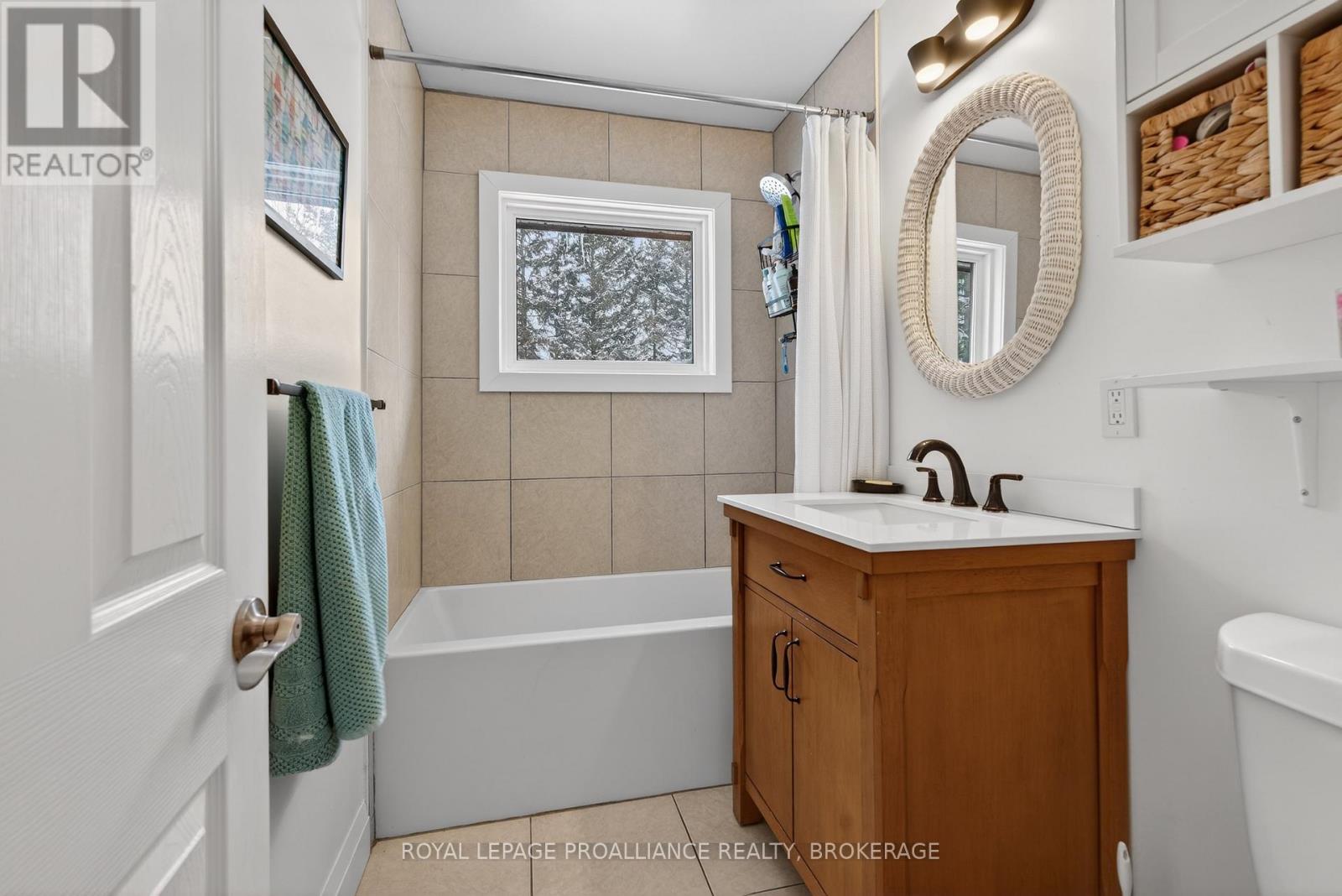 1746 Marian Crescent, Kingston, Ontario K7L 4V3 - Photo 17 - X12740128