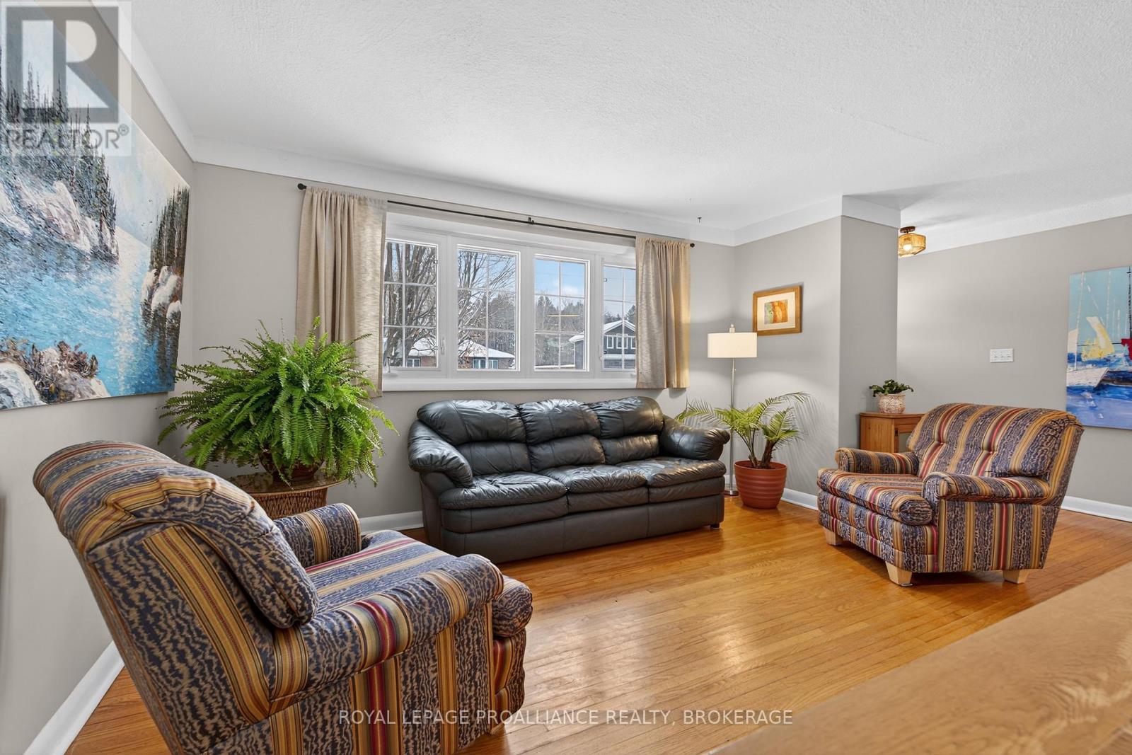 1746 Marian Crescent, Kingston, Ontario K7L 4V3 - Photo 7 - X12740128