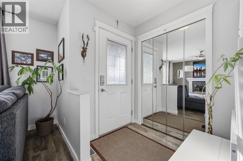 270 Sagewood Gardens Sw, Airdrie, Alberta  T4B 3A4 - Photo 4 - A2281938